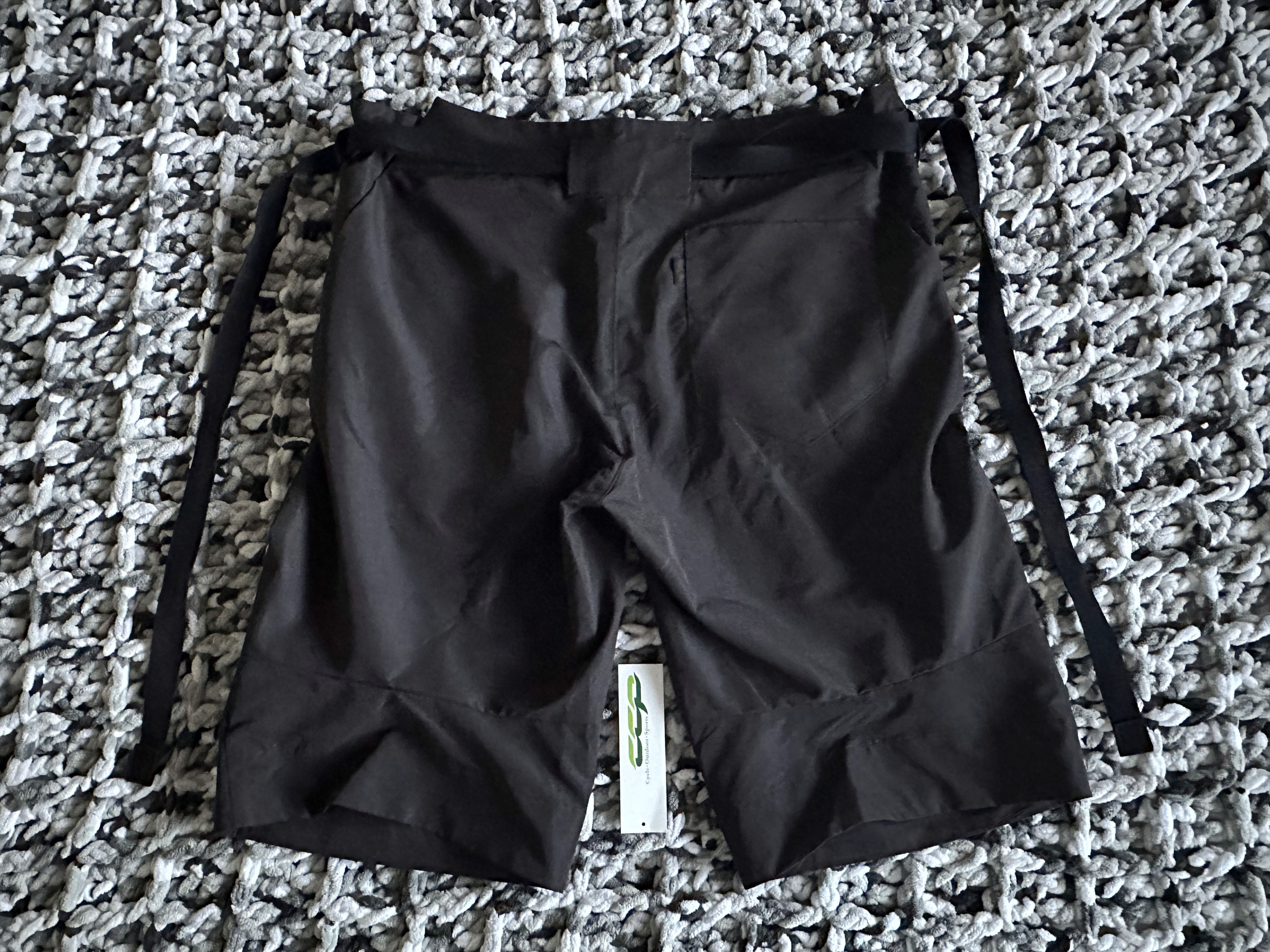 CCP (Crazy Character Print) PS-AB101 / Obi Loop Shorts (tagged L) Size US 34 / EU 50 - 8 Thumbnail