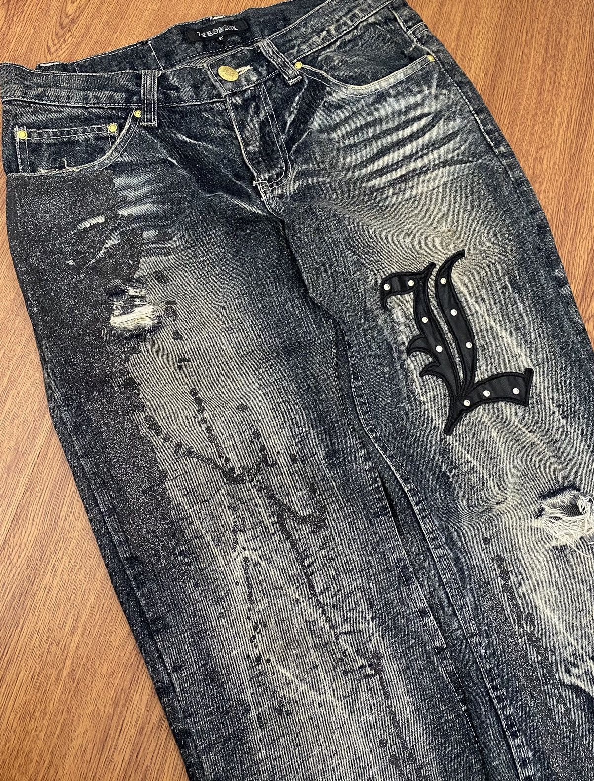 If Six Was Nine Zerosail distressed L patches flare jeans Size US 30 / EU 46 - 4 Thumbnail