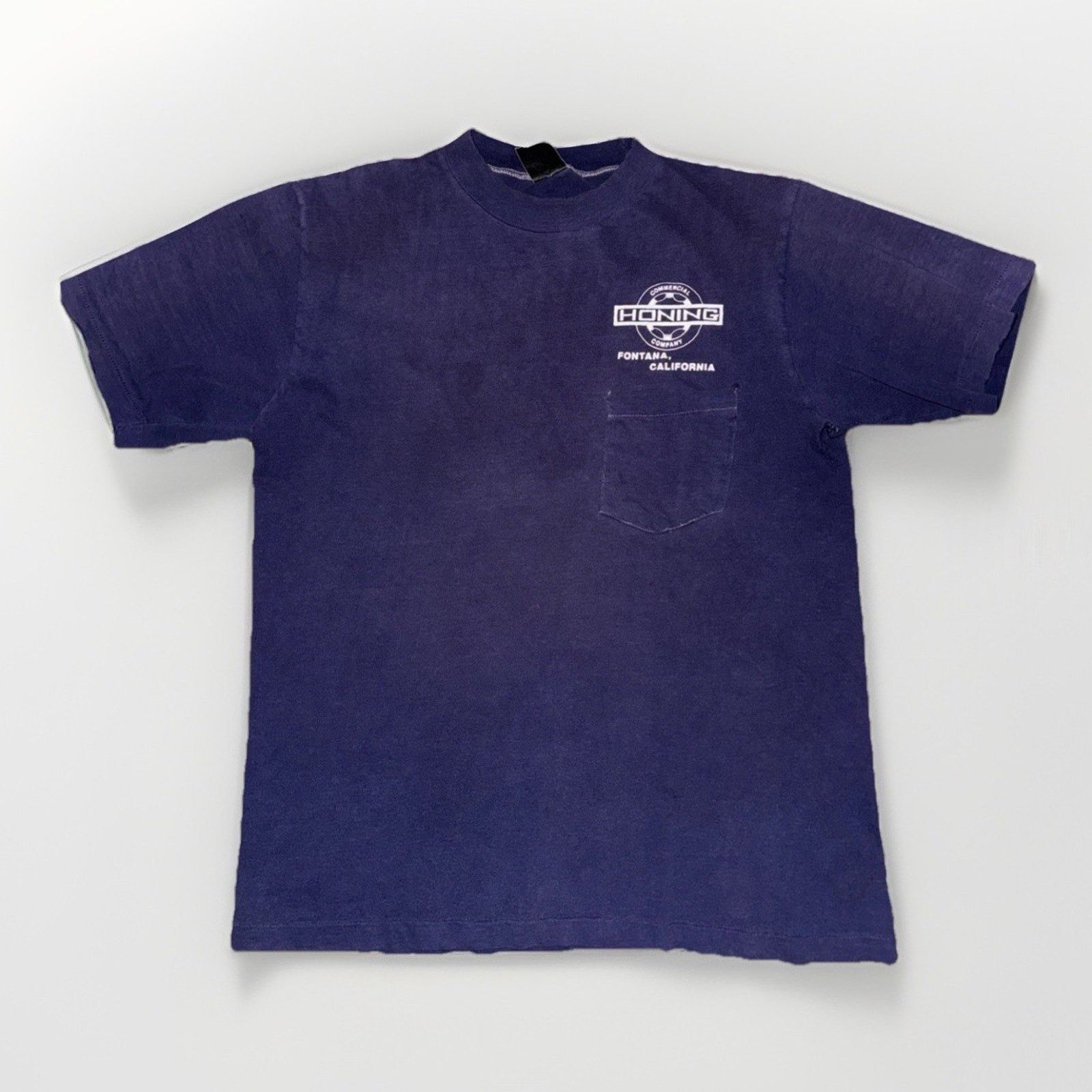 Vintage Vintage Single Stitch Pocket T-Shirt L Navy Blue Distressed Size US L / EU 52-54 / 3 - 4 Thumbnail