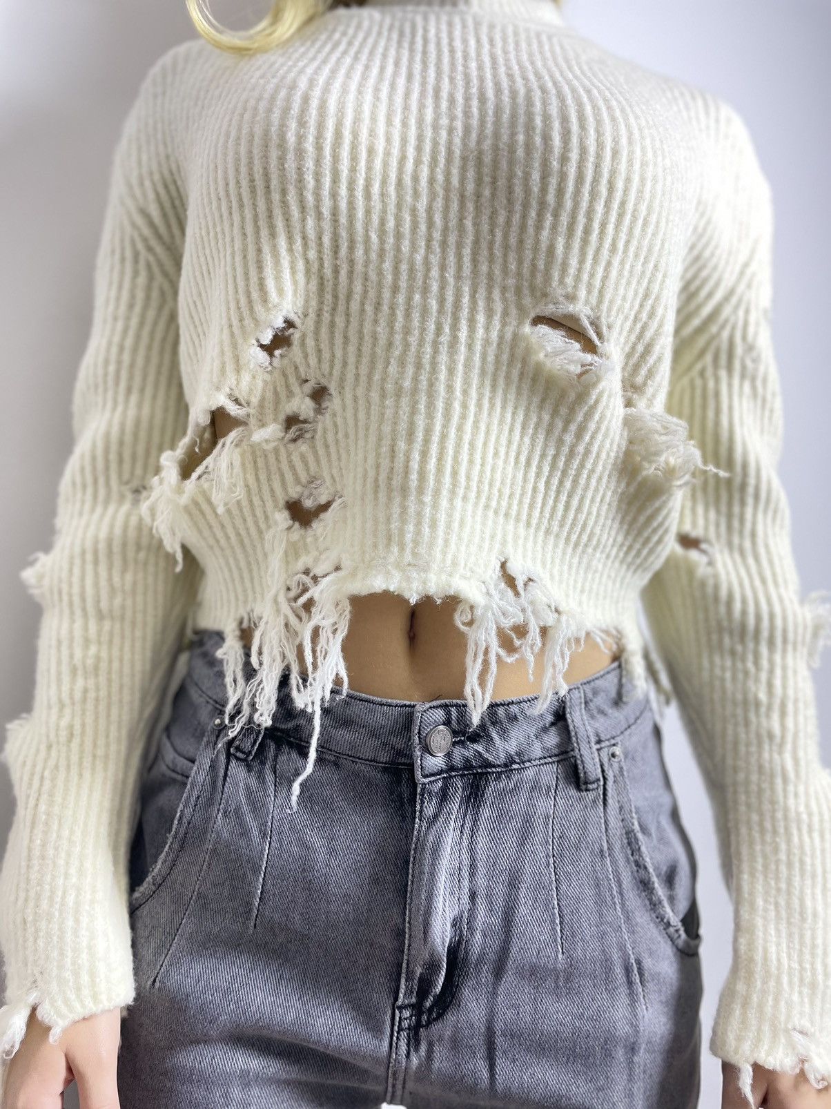 Yeezy YEEZY Season 3 Cropped & Distressed Ribbed Wool Sweater Size S / US 4 / IT 40 - 13 Thumbnail