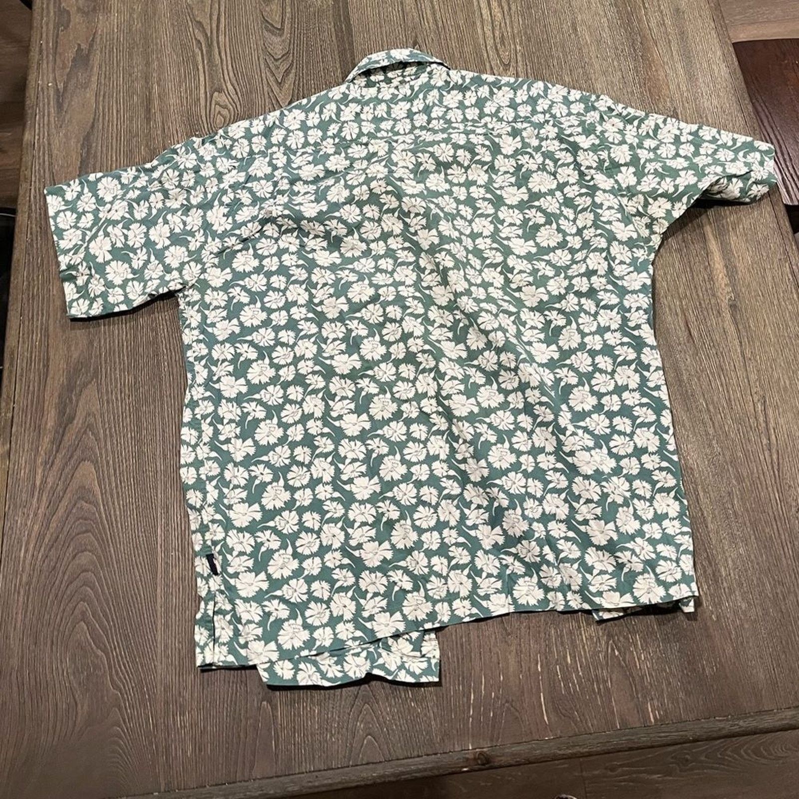 Tommy Hilfiger Tommy Hilfiger Button Up Shirt Short Sleeves Pocket Floral L Size US L / EU 52-54 / 3 - 3 Thumbnail