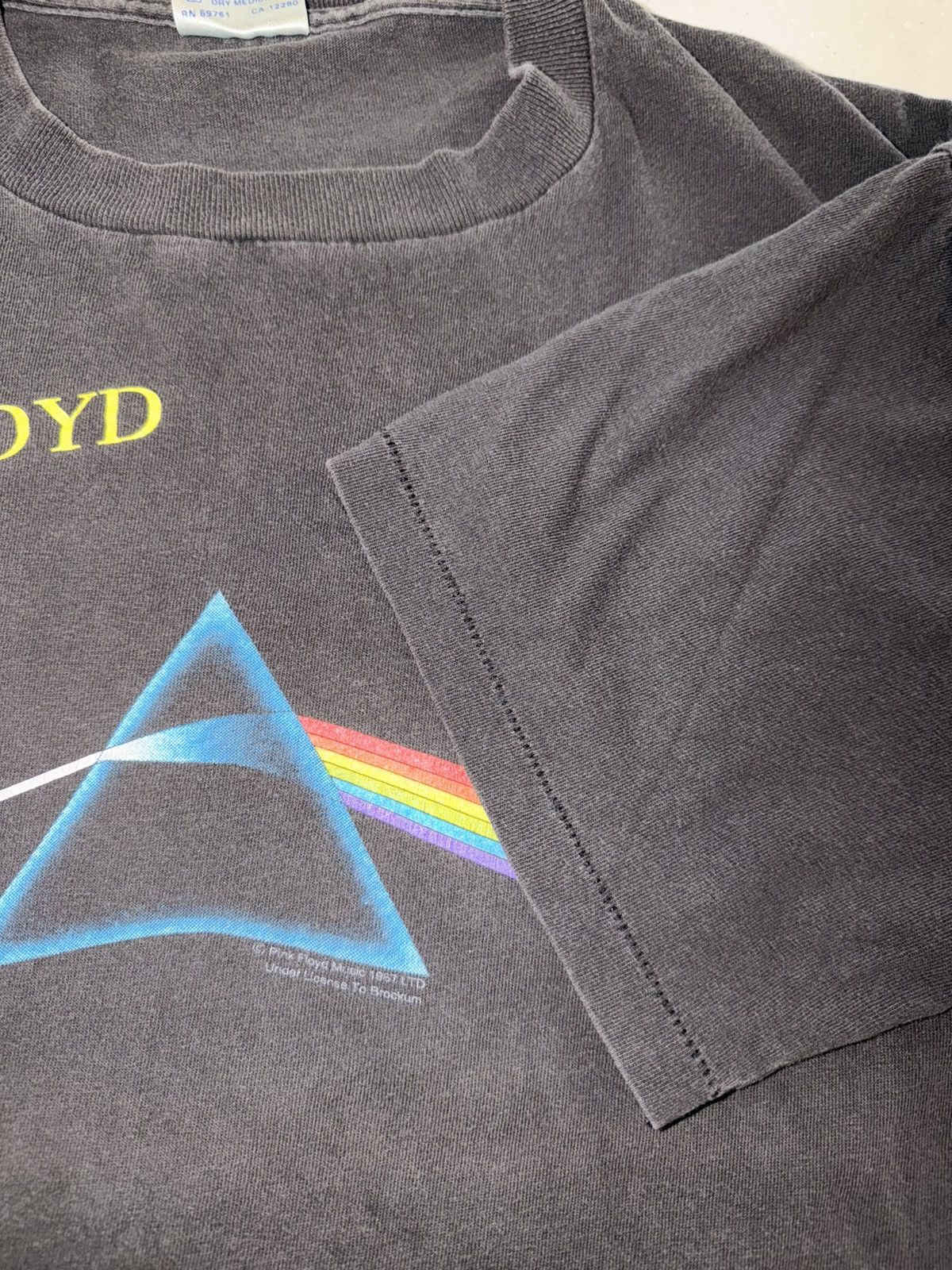 Brockum VINTAGE 1987 Pink Floyd Dark Side Of The Moon tee Size US L / EU 52-54 / 3 - 4 Thumbnail