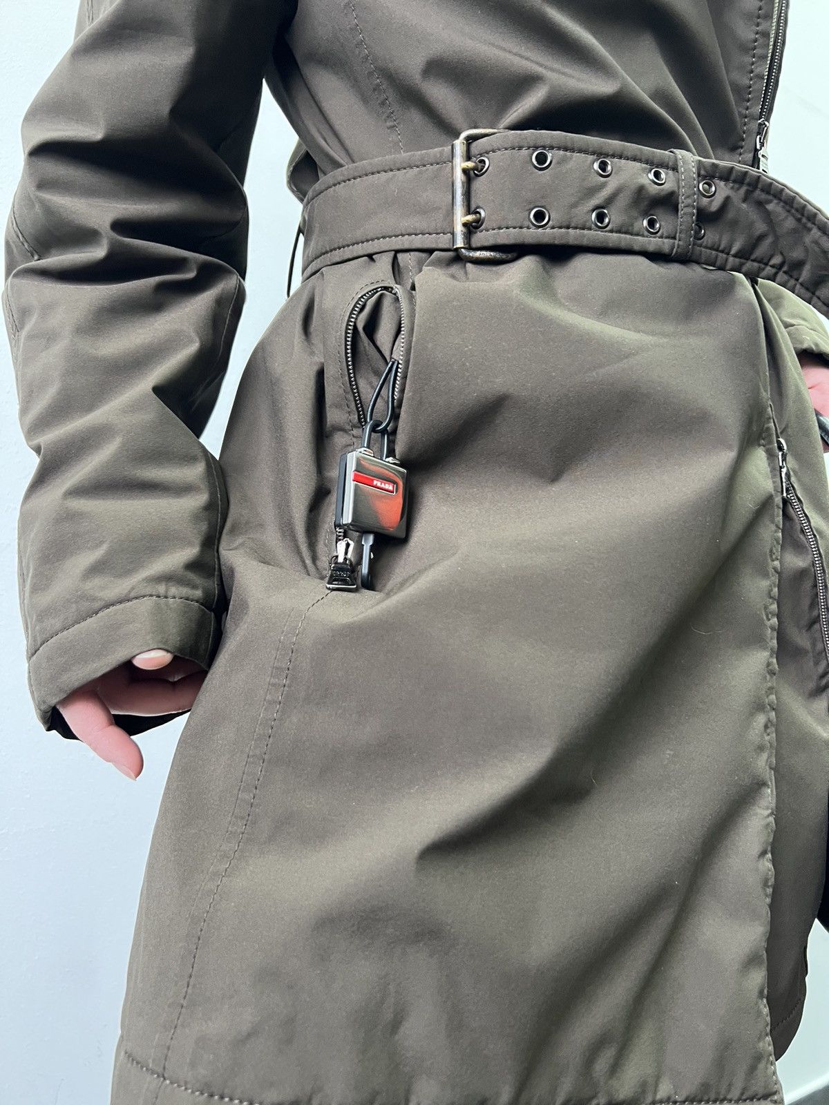 Prada Vintage Prada Sport Goretex Long Coat Woman’s Size L Size M / US 6-8 / IT 42-44 - 4 Thumbnail