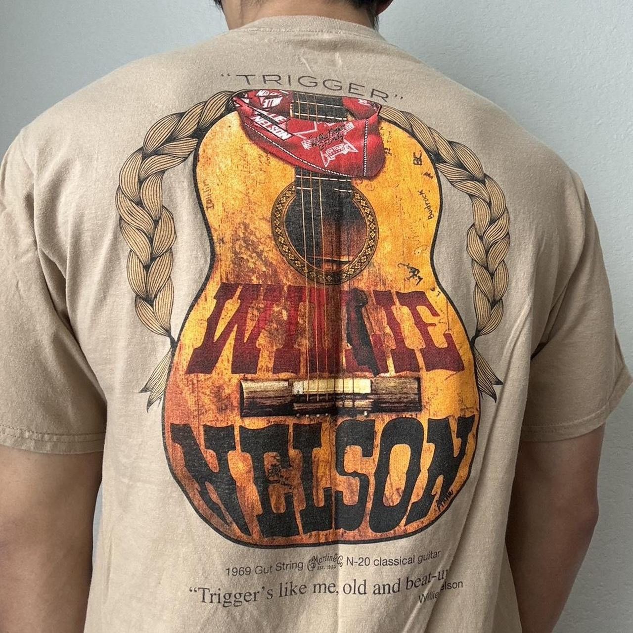 Band Tees × Vintage Vintage Willie Nelson 1990s Band Graphics Cream Tee Shirt Size US L / EU 52-54 / 3 - 1 Thumbnail