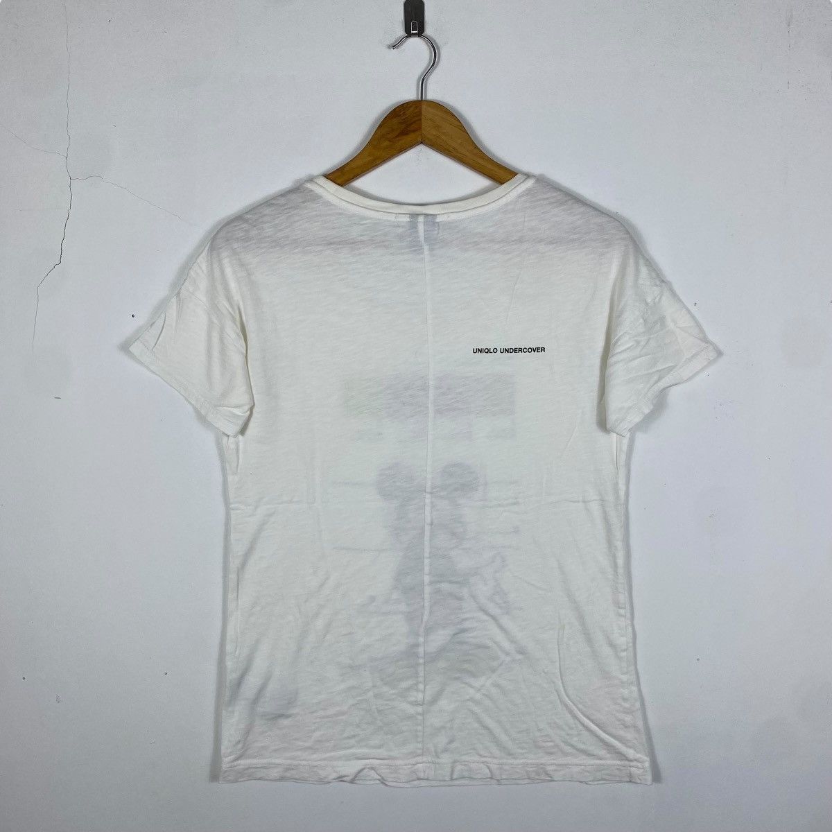 Undercover Uniqlo Undercover Disney Mickey Mouse Graphic Tee Shirt Size L / US 10 / IT 46 - 4 Thumbnail