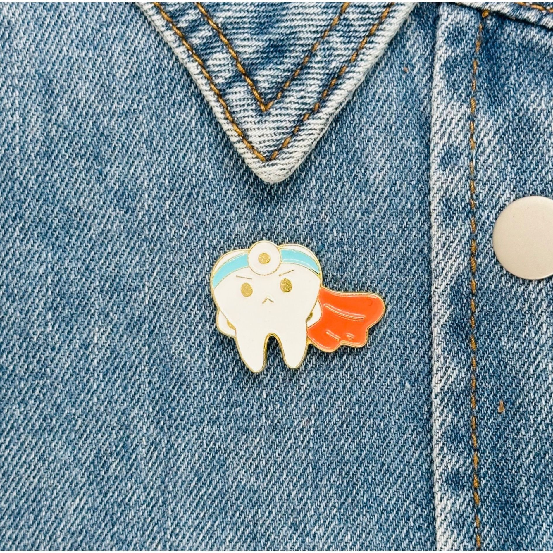 Other ⭐Superhero Dentist Tooth Enamel Pin Badge Tooth Dental Healt Size ONE SIZE - 1 Thumbnail