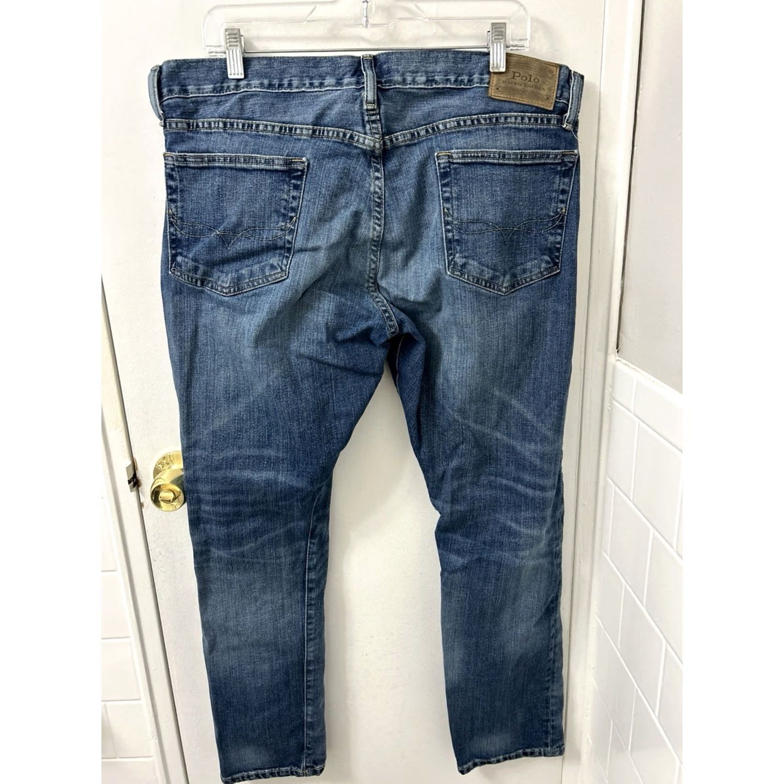 Polo Ralph Lauren Polo Ralph Lauren Sullivan Slim Jeans Mens 36x30 Light Wash Denim Zip Pocket Logo Straight 5-Pocket Style Size US M / EU 48-50 / 2 - 6 Thumbnail
