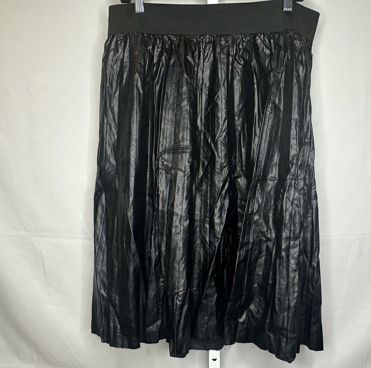 Torrid Women’s pleated skirt Size 36" / US 14 / IT 50 - 1 Thumbnail