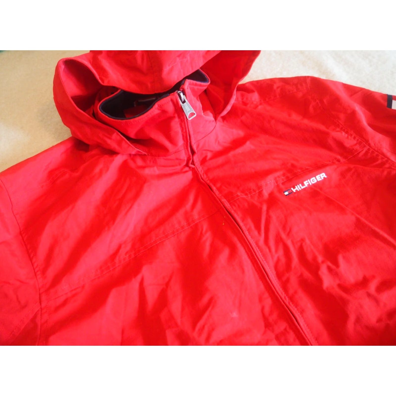 Tommy Hilfiger TOMMY HILFIGER Red Hooded Nylon Jacket Zip Logo FLAG Mens Large L EUC Jacket Mens Red Hooded Nylon Zip Logo Flag Size US M / EU 48-50 / 2 - 3 Thumbnail
