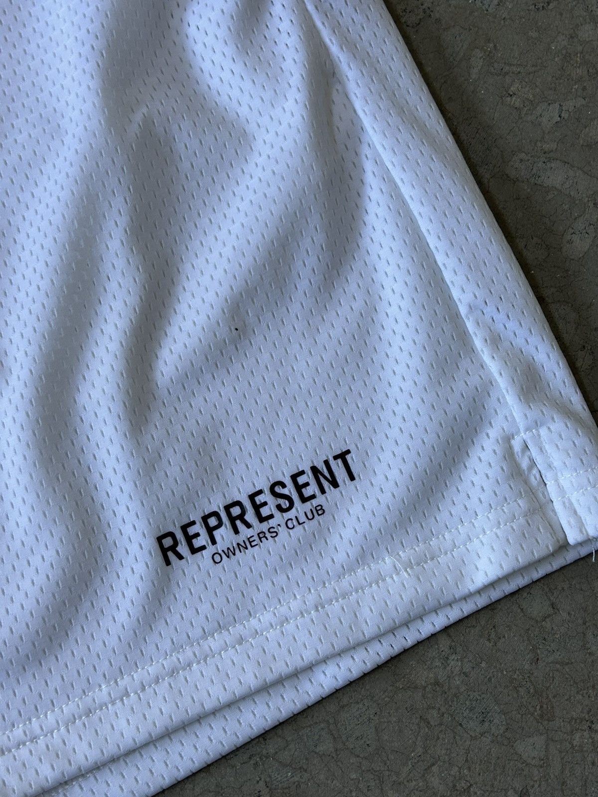 Represent Clo. Represent Owners Club White Shorts Size US 32 / EU 48 - 5 Thumbnail