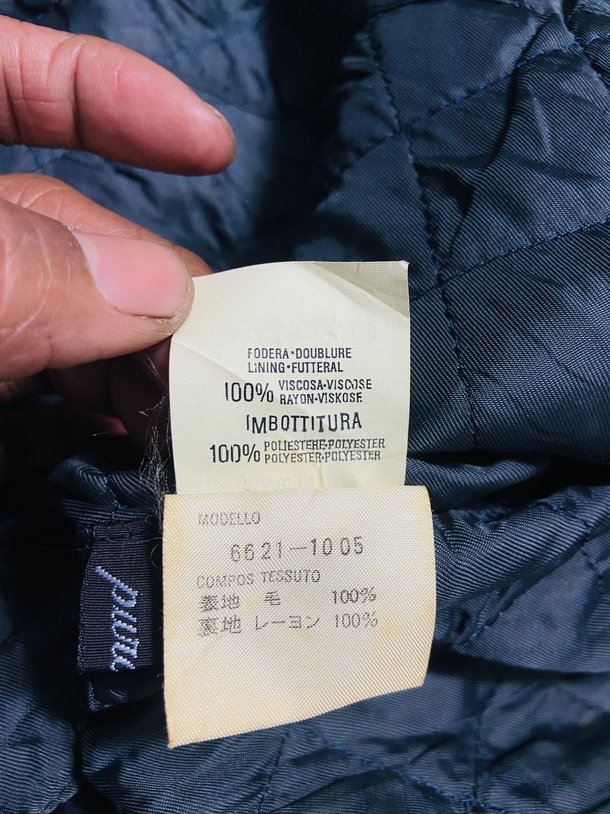 Emporio Armani Vintage 90s Emporio Armani Wool Cropped Jacket Size M / US 6-8 / IT 42-44 - 14 Thumbnail