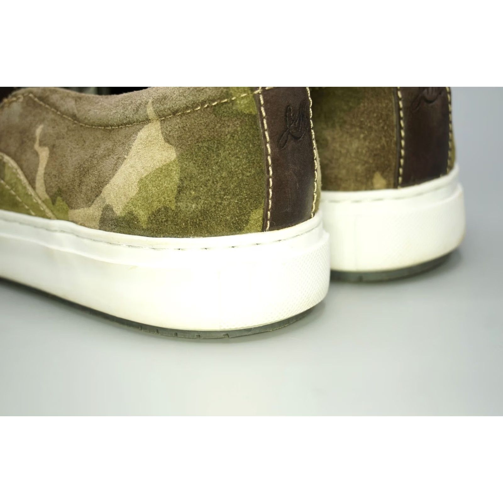 Johnston & Murphy VINTAGE Johnston & Murphy Camouflage Suede Slip-On Casual Sneakers Men 9M Green Brown Tan Camouflage Casual Shoes India Size US 9 / EU 42 - 4 Thumbnail