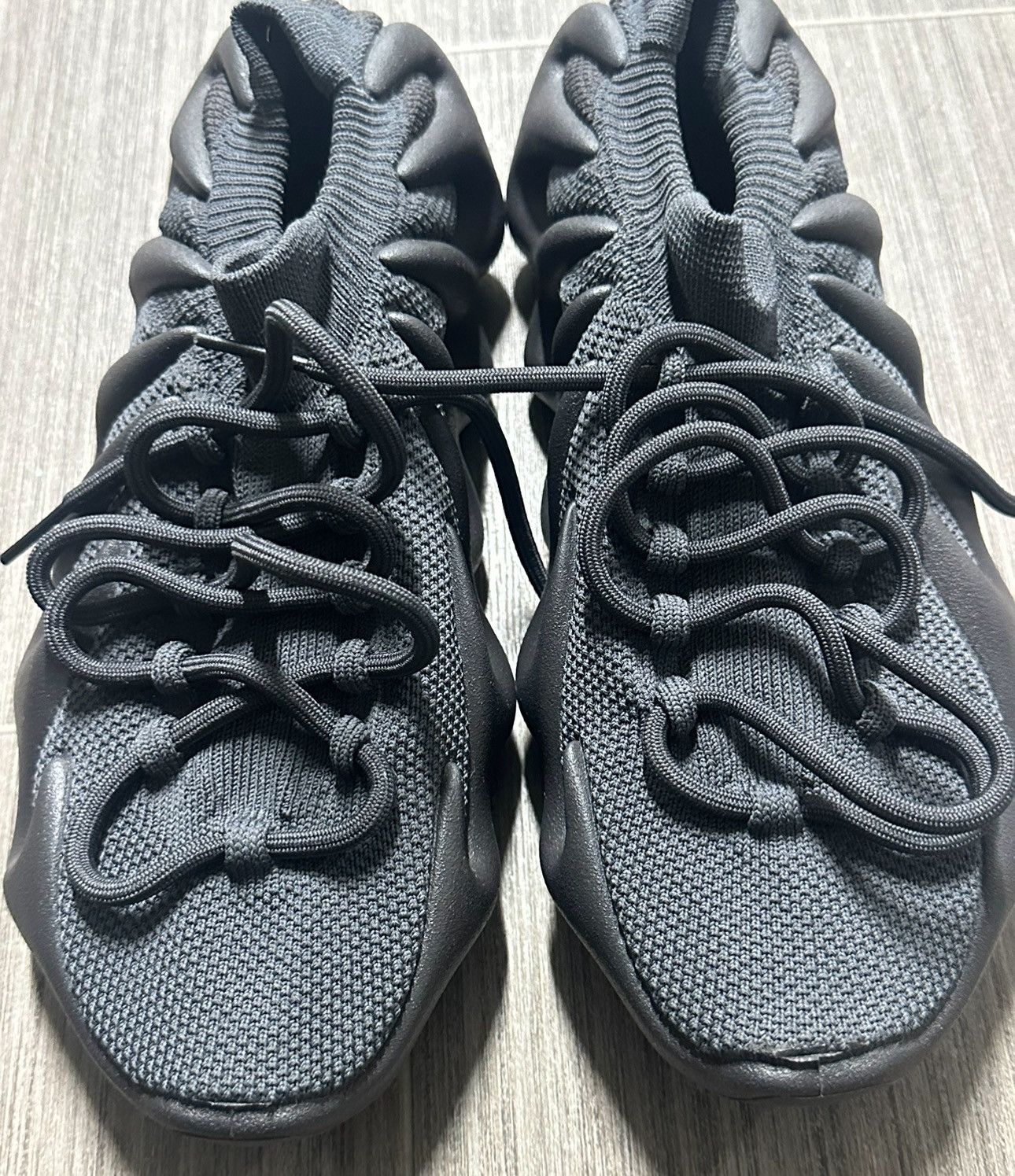 Yeezy YEEZY 450 SIZE 9 UTILITY BLACK AUTHENTIC Size US 9 / EU 42 - 6 Thumbnail