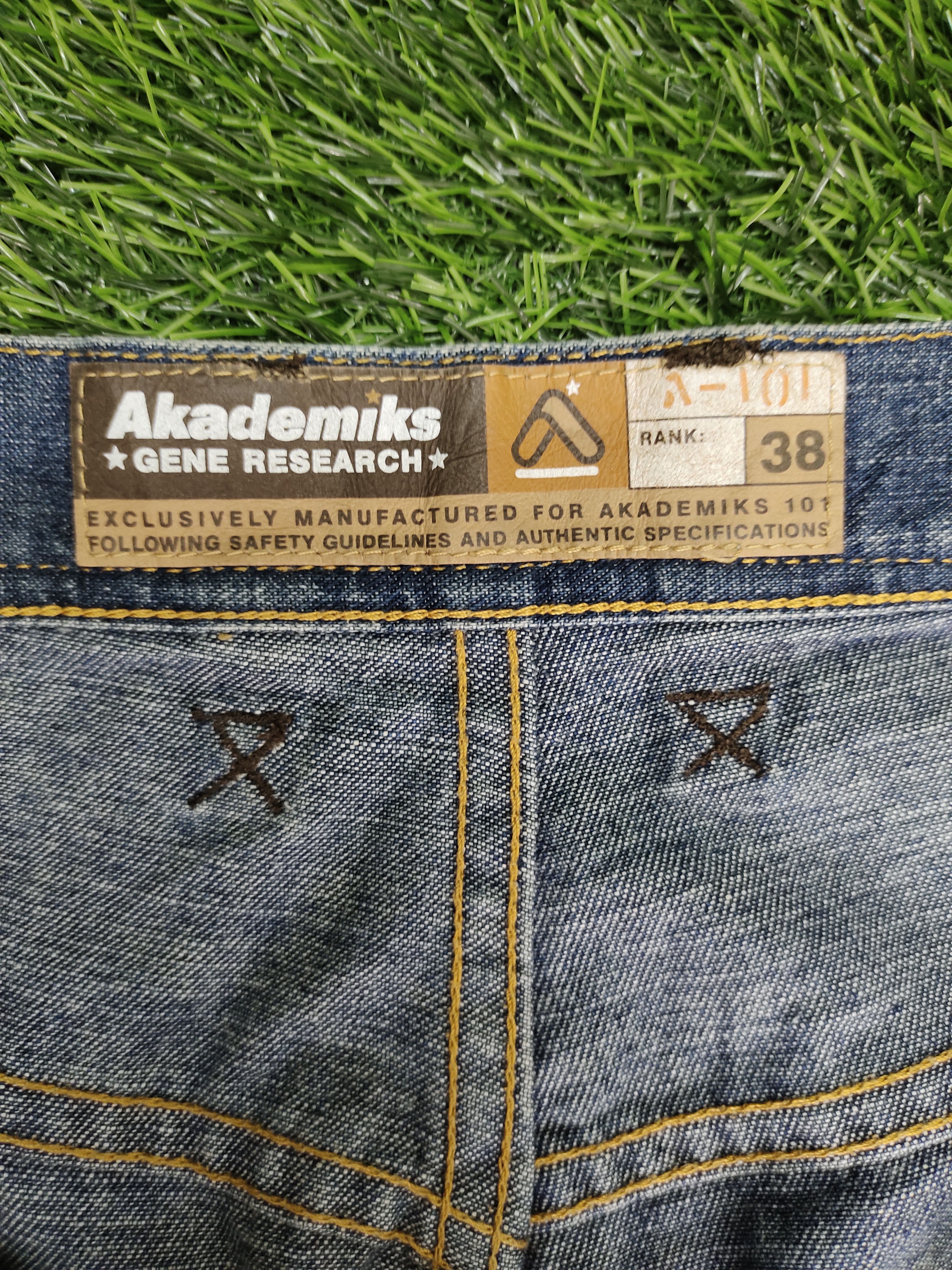 Akademiks Baggy Jeans Akademiks 'Gene Research' Printed Knee Wide Leg Size US 38 / EU 54 - 18 Thumbnail