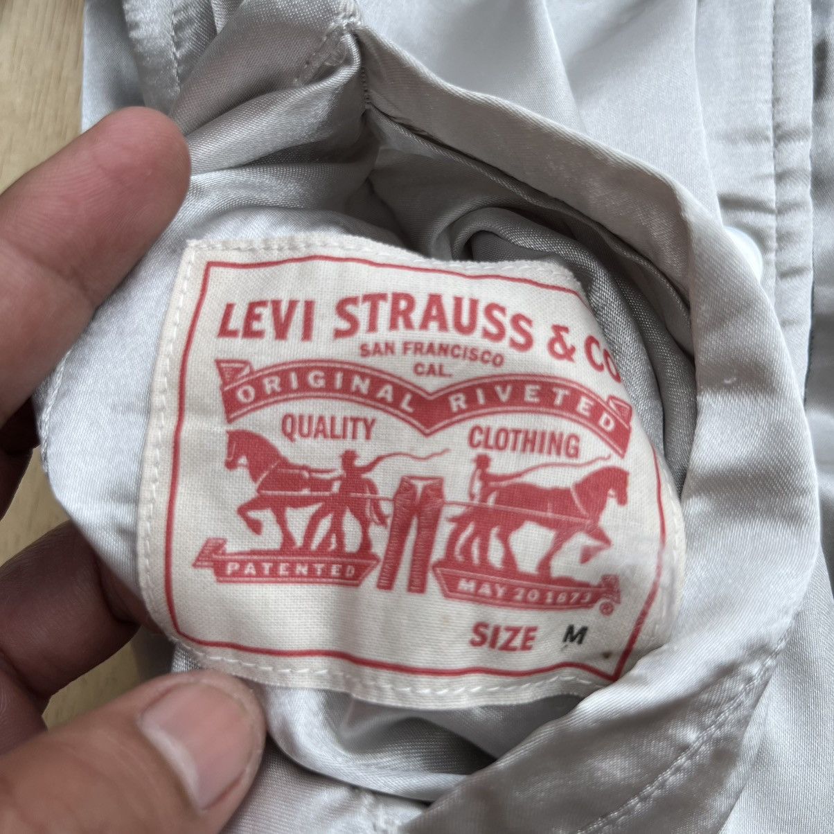 Levi's SUKAJAN REVERSIBLE CHEETAHS BUTTON by LEVIS Size M / US 6-8 / IT 42-44 - 2 Thumbnail