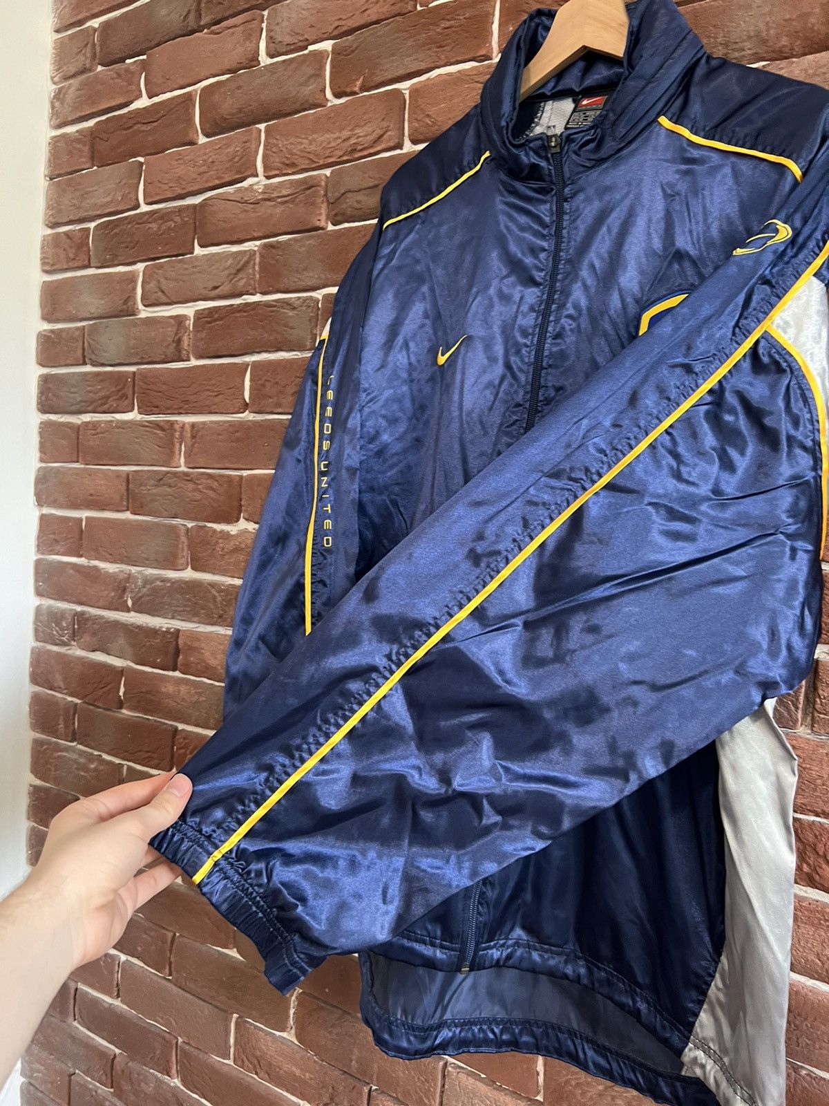 Nike Very Rare 90s Leeds United Nike Jacket XL Vintage Sportswear Size US XL / EU 56 / 4 - 6 Thumbnail
