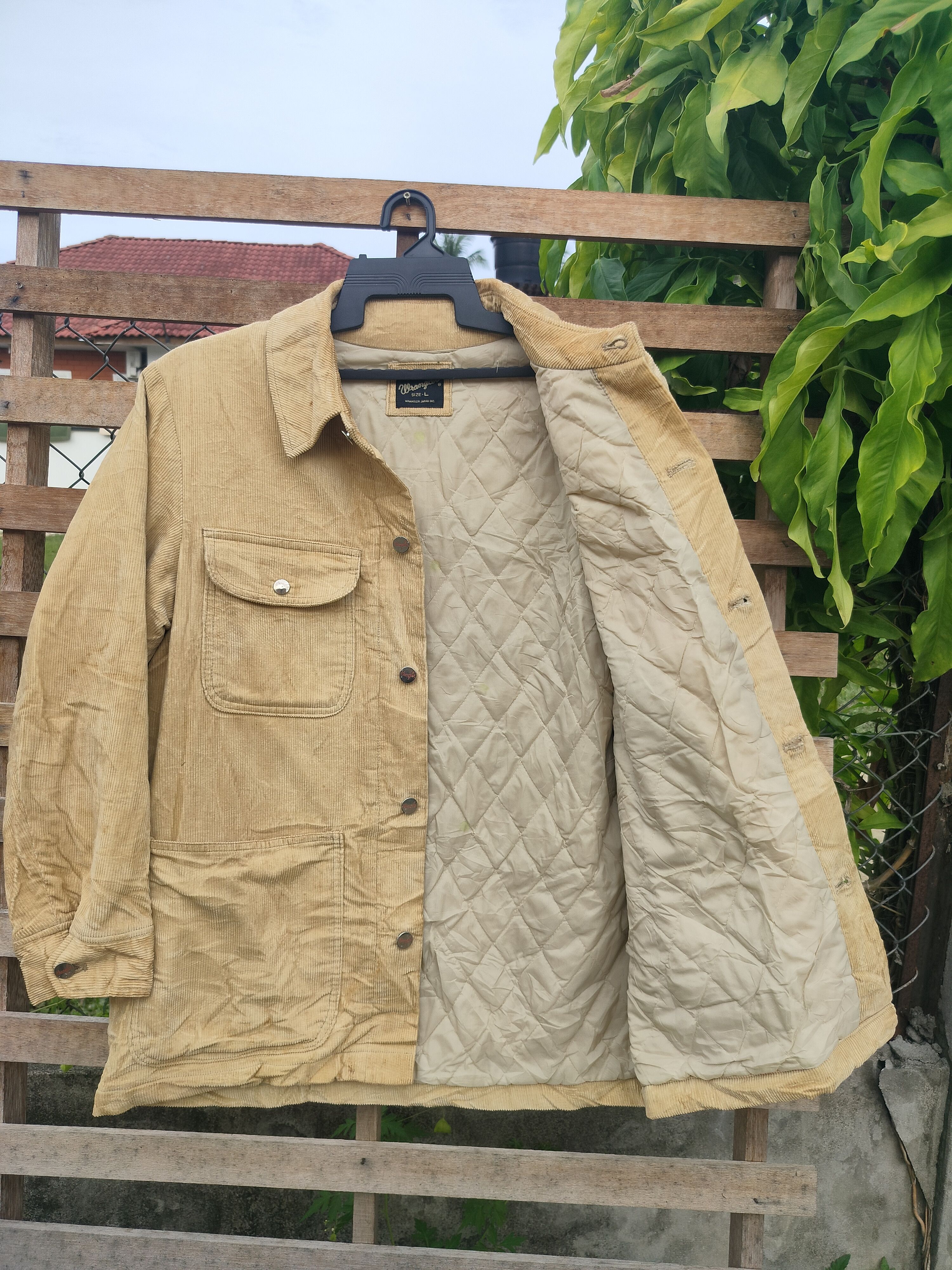 Vintage WRANGLER CONDUROY BUTTON UP JACKET Size US L / EU 52-54 / 3 - 7 Thumbnail