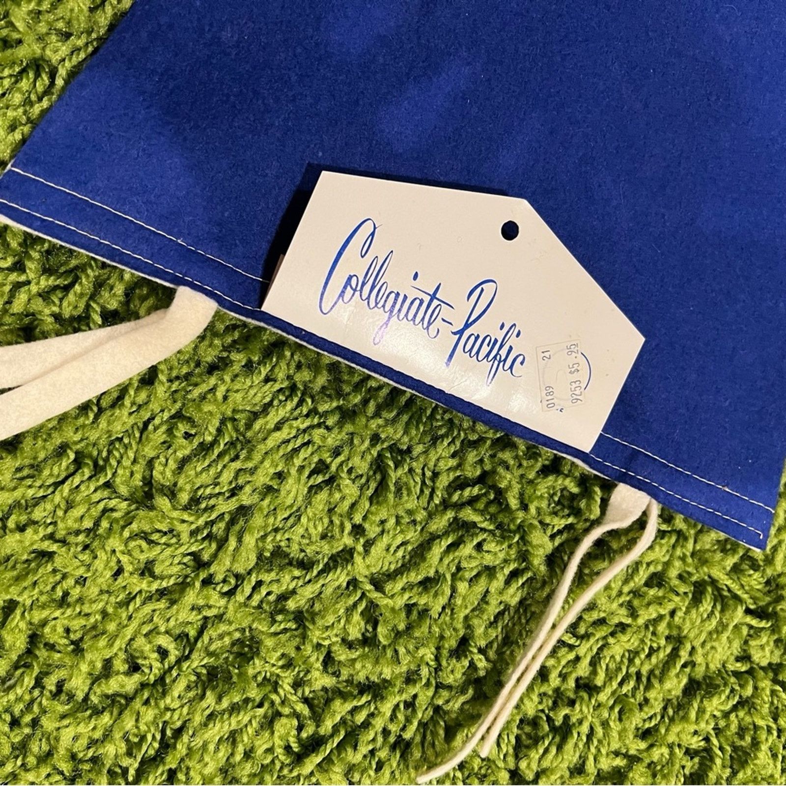 Vintage Vintage Wool Felt US Air Force Academy Pennant 12x30 Size ONE SIZE - 5 Thumbnail