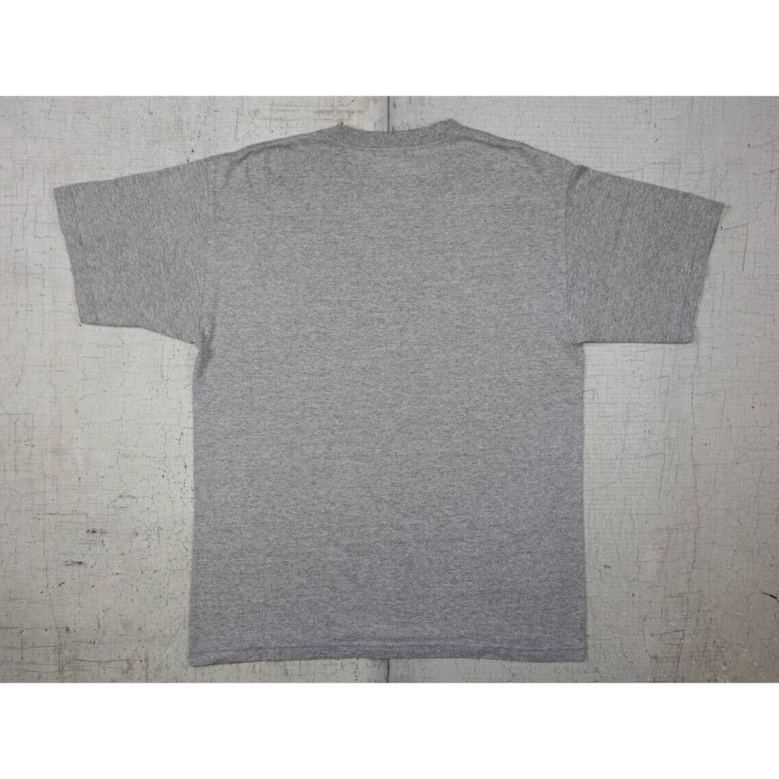 Vintage Vintage 2000 Y2K Target Stores Billar Balls T Shirt Gray L Size US L / EU 52-54 / 3 - 6 Thumbnail
