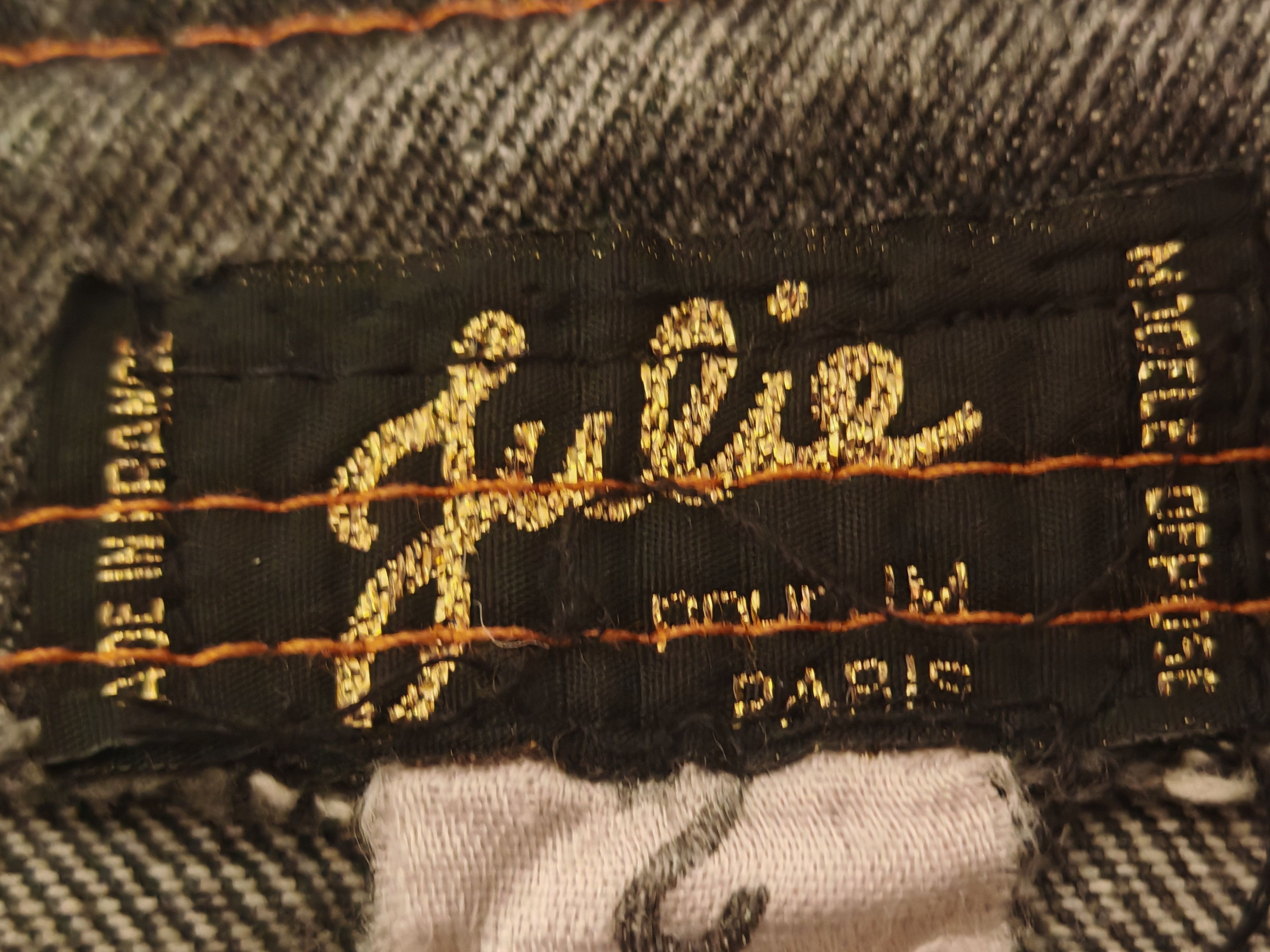 Vintage 90s Y2K Grey Mini Skirt with Gold Chain sz S-M made in Paris Size 26" / US 2 / IT 38 - 8 Thumbnail