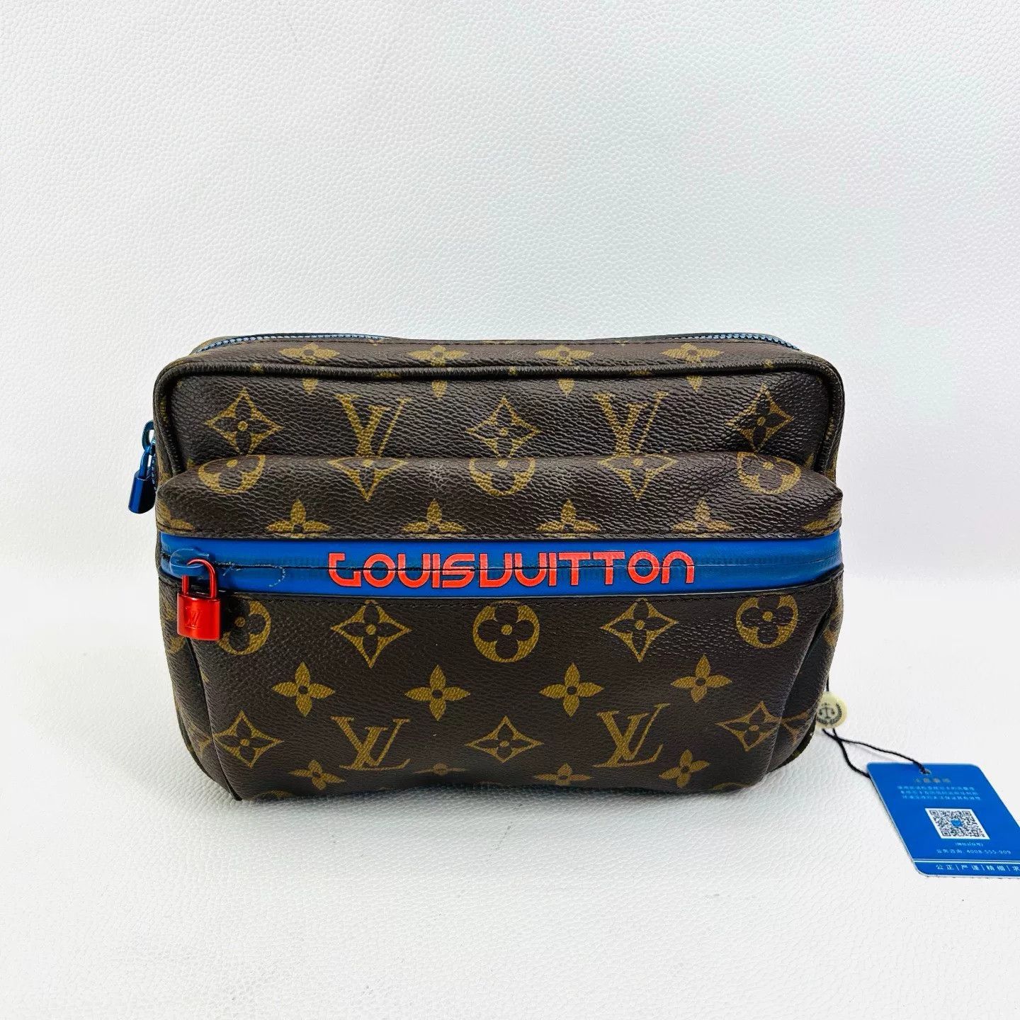 Louis Vuitton Pre-loved Bag Very good condition Size ONE SIZE - 1 Thumbnail