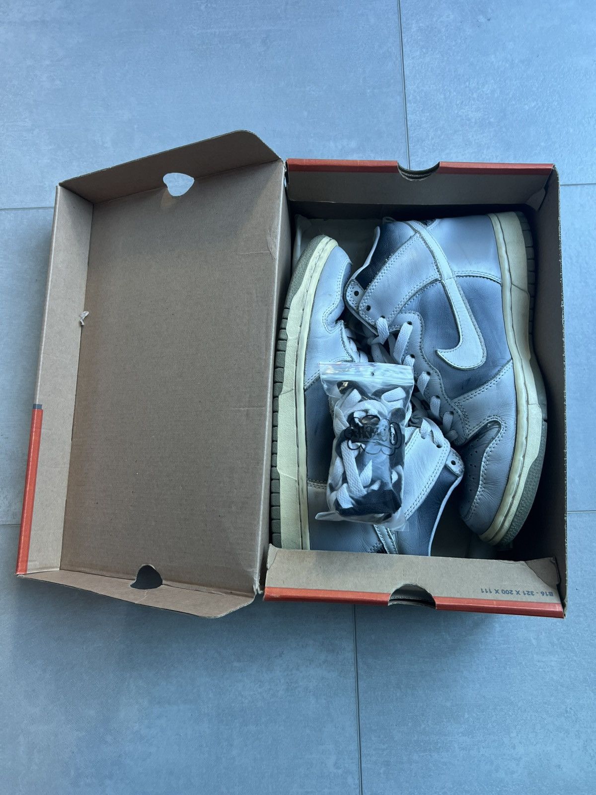 Nike 2003 Eric Haze x Nike Dunk High Premium - Size 8 Size US 8 / EU 41 - 3 Thumbnail