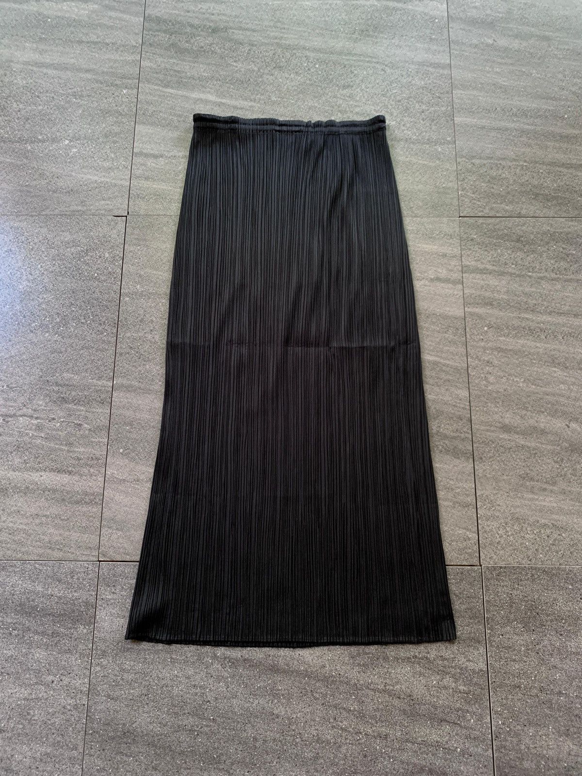 Pleats Please Issey Miyake FREE TAX! Pleats Please Pleated Maxi Skirts Size 30" / US 8 / IT 44 - 1 Thumbnail