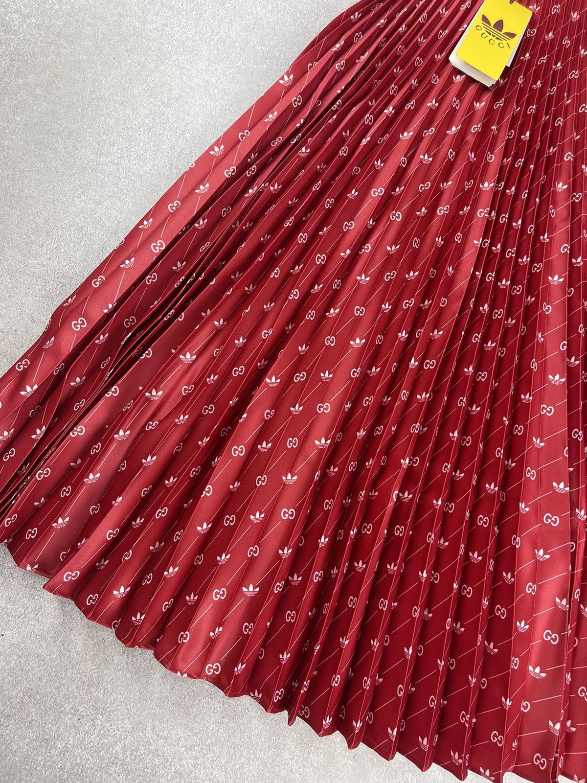 Gucci Adidas x Gucci Polyester Red Skirt Size 42 Size 28" / US 6 / IT 42 - 4 Thumbnail