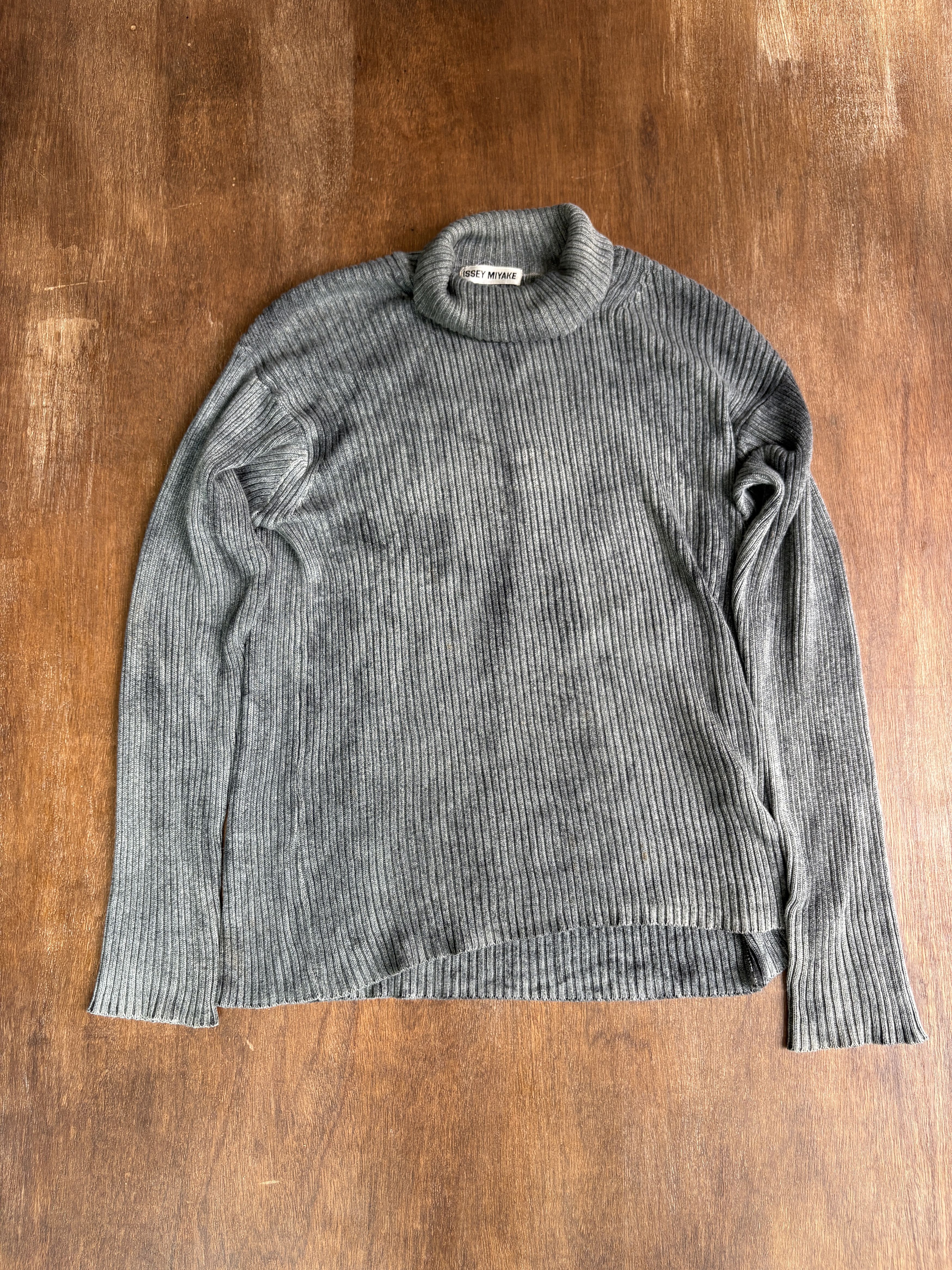 Issey Miyake Issey Miyake Vintage Sweaters Size US M / EU 48-50 / 2 - 1 Thumbnail