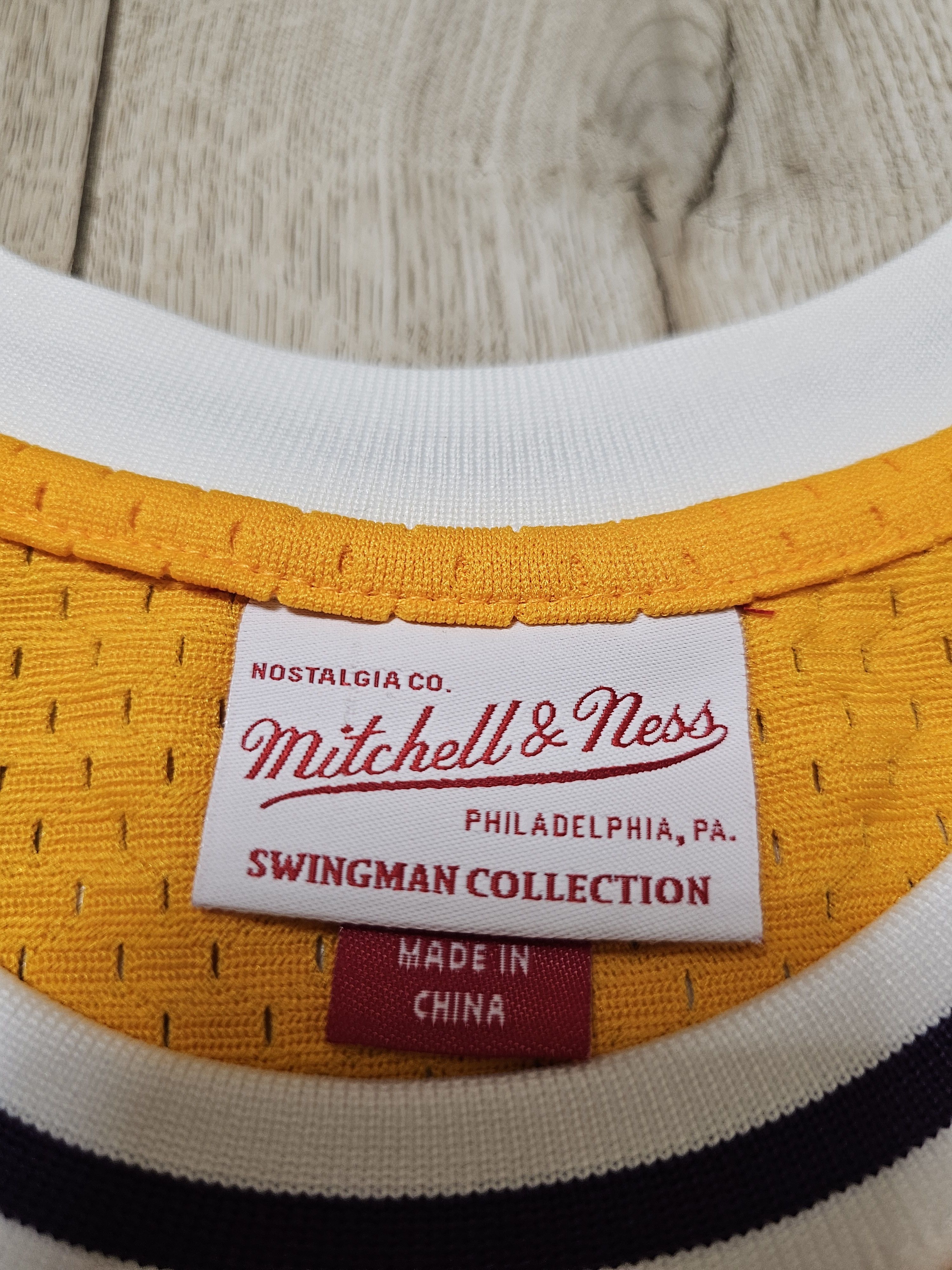 Mitchell & Ness × NBA × Vintage MAGIC JOHNSON 1984 JERSEY LAKERS JERSEY BASKETBALL SHIRT Size US S / EU 44-46 / 1 - 6 Thumbnail