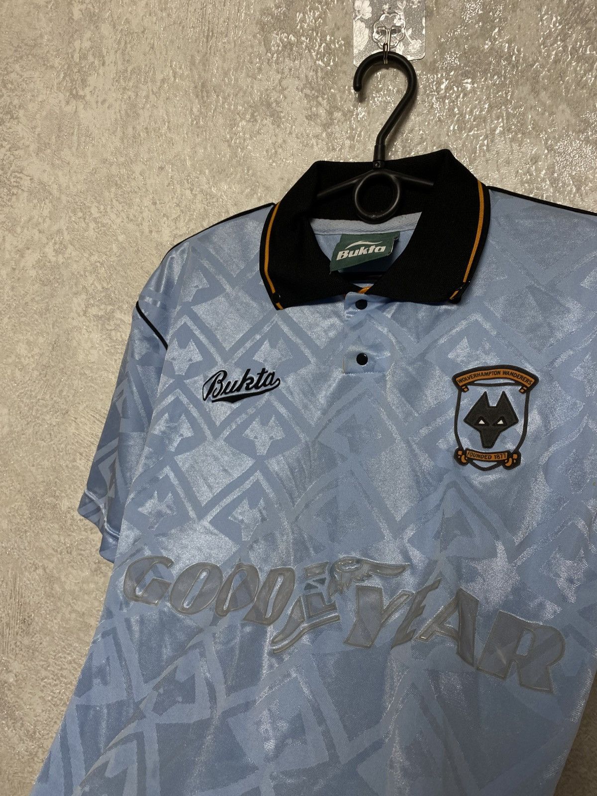 Vintage Bukta Wolverhampton Wanderers FC 1992 soccer jersey Size US S / EU 44-46 / 1 - 5 Thumbnail