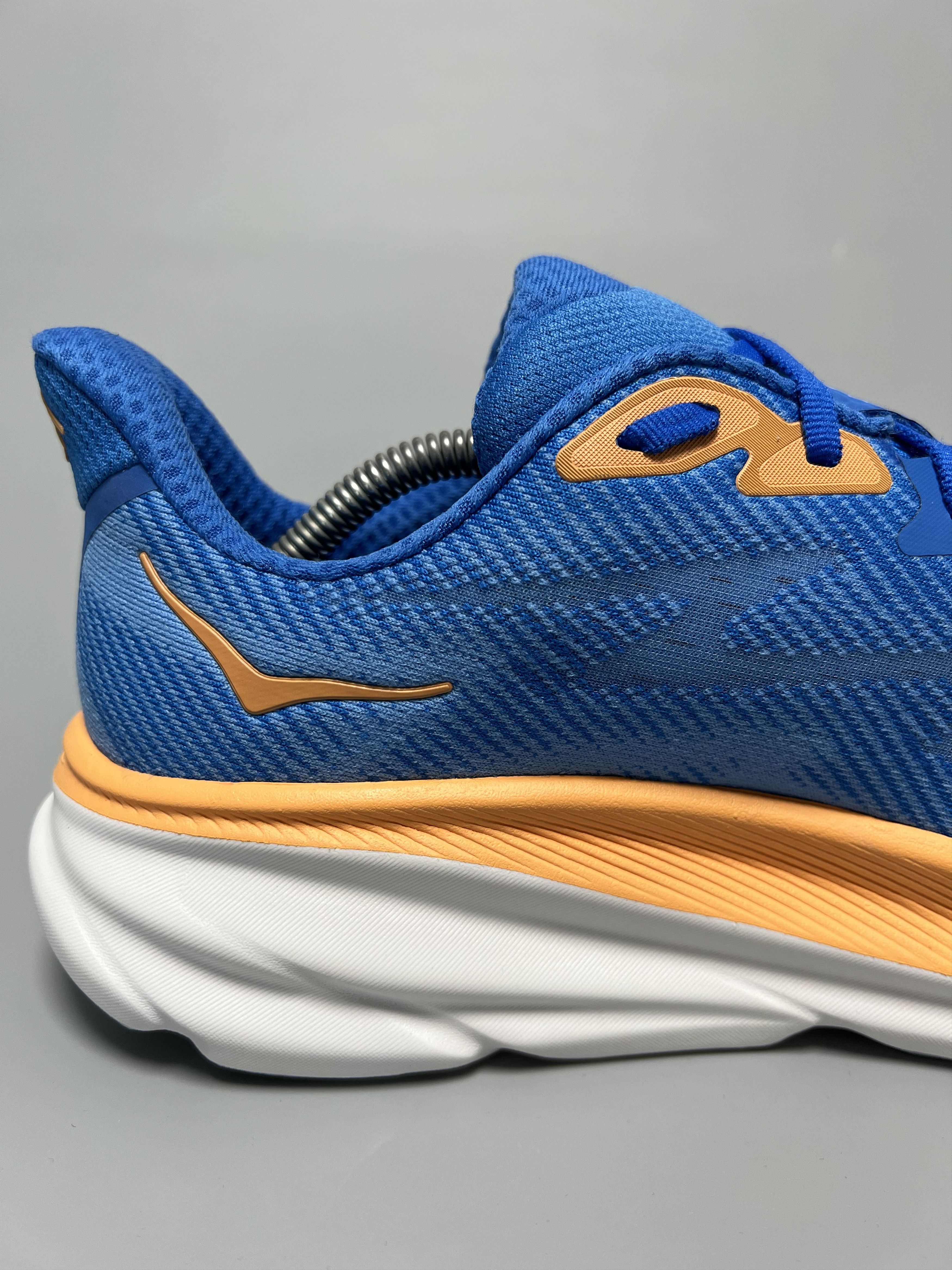 Hoka 9D Hoka One One Clifton 9 Running Shoes Walking Gym Size US 9 / EU 42 - 6 Thumbnail