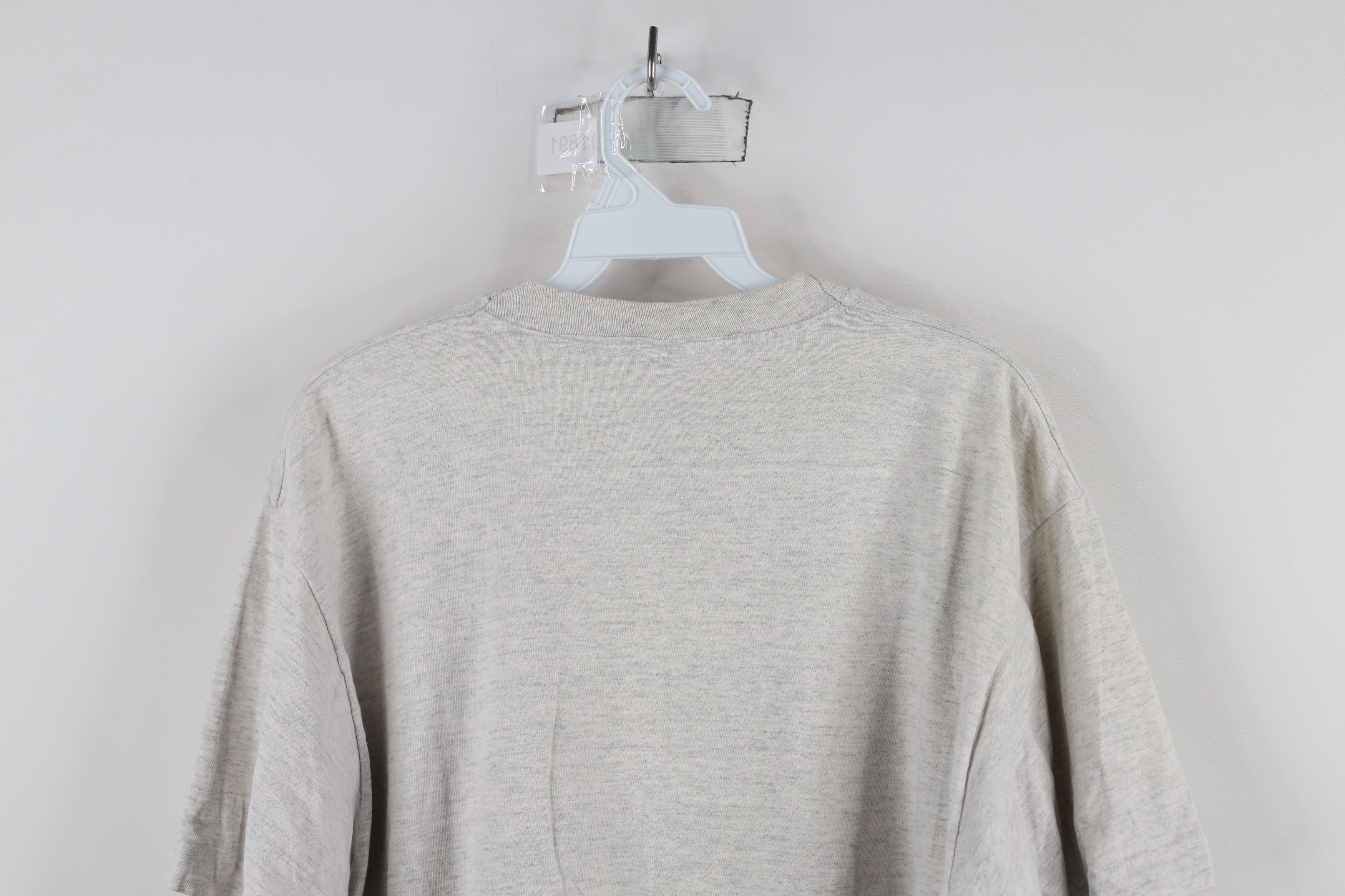 Vintage Vintage 90s Harvard University Short Sleeve T-Shirt Gray USA Size US XL / EU 56 / 4 - 9 Thumbnail