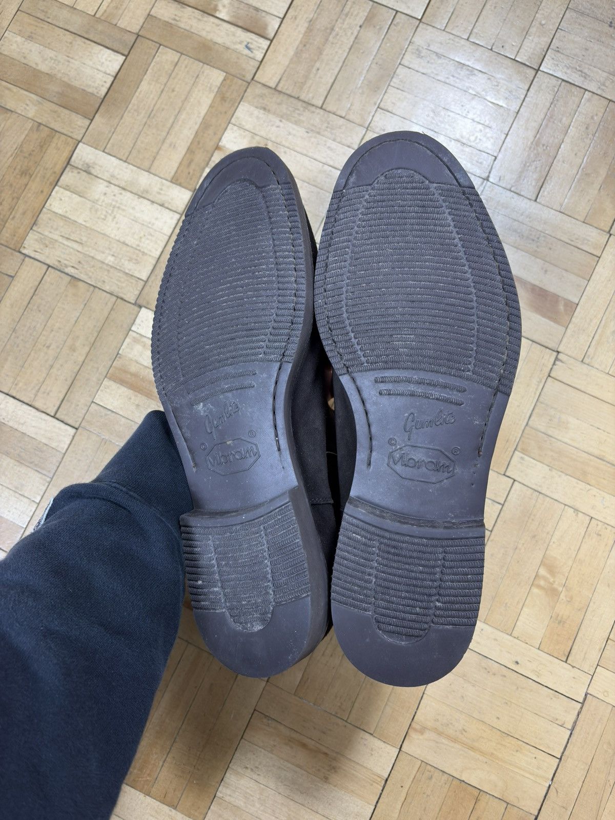 Moreschi Stemar by Moreschi Sherpa Lined Suede Chelsea Boots Size US 9 / EU 42 - 6 Thumbnail