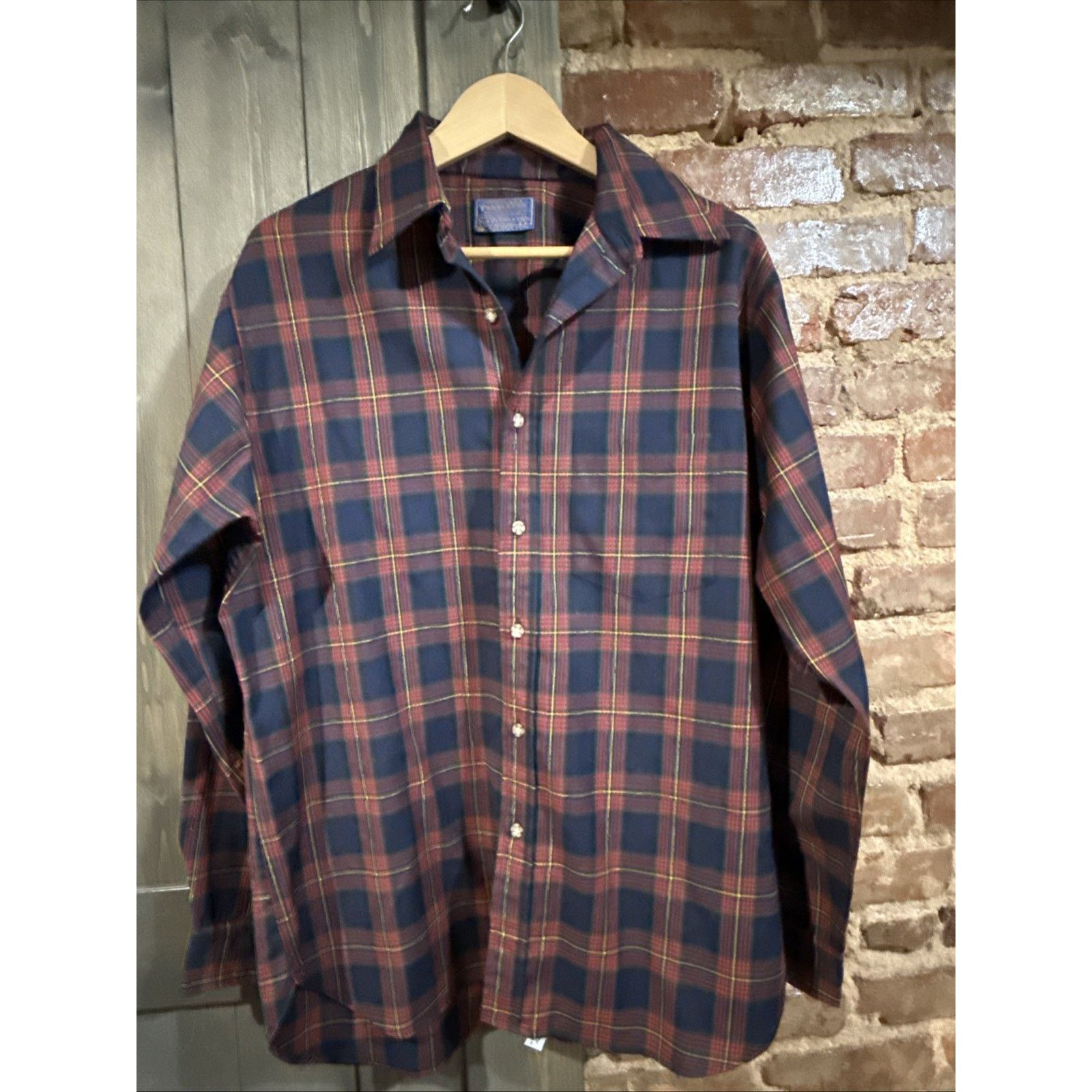 Pendleton Pendleton Vintage Men's Wool buttonUp River Muir Tartan Sz L Size US L / EU 52-54 / 3 - 1 Thumbnail