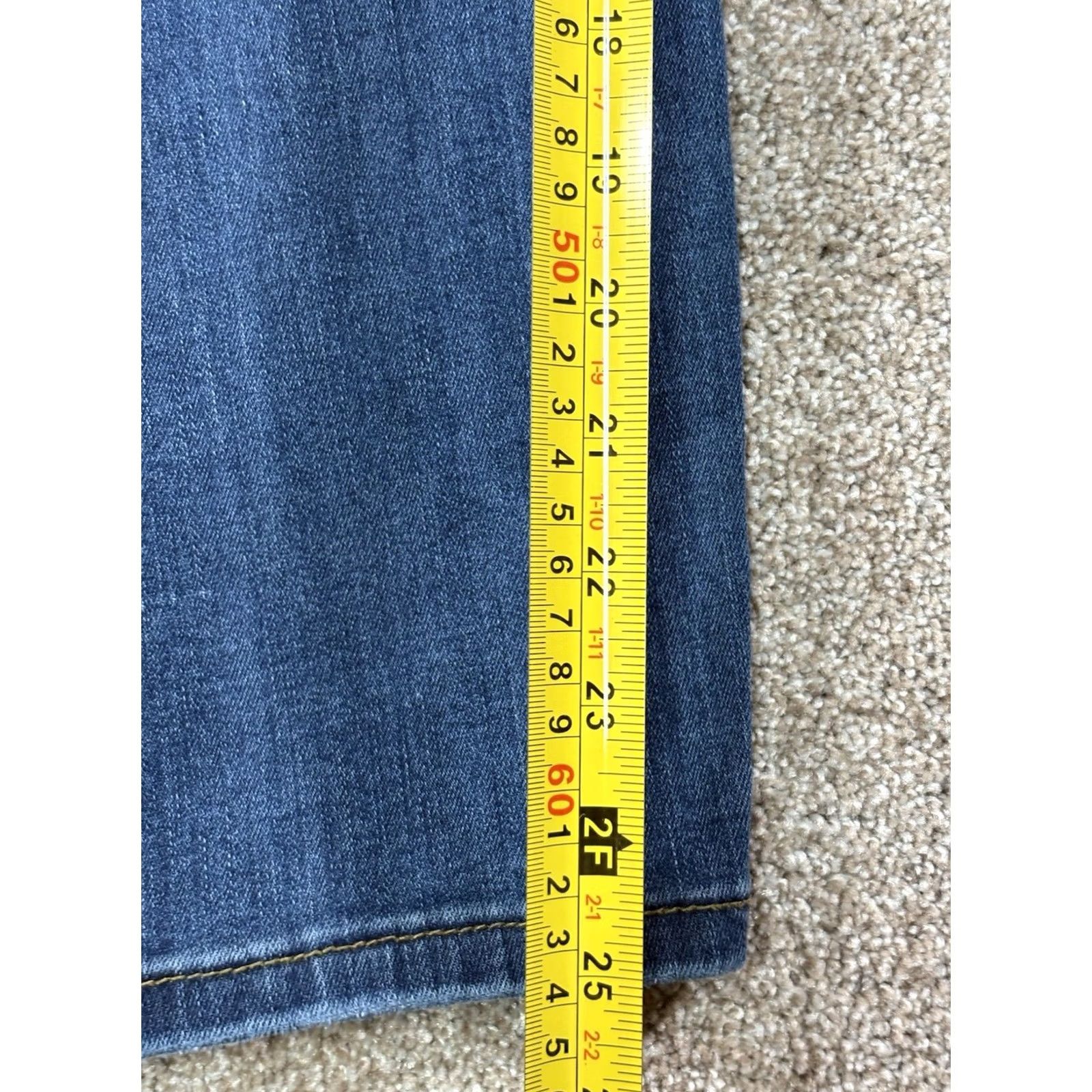 Denime Judy Blue Jeans Womens Size 32 Blue Denim Relaxed Fit Stretch Jeans Straight 5-Pocket Blue Womens Regular Fit Comfort Distressed Pocket City Size 24" / US 00 / IT 34 - 6 Thumbnail