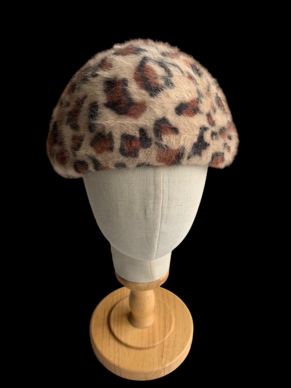 Japanese Brand × Vintage Vintage💥 Leopard Design Japanese Punk style Beret Hats☠️ Size ONE SIZE - 3 Thumbnail