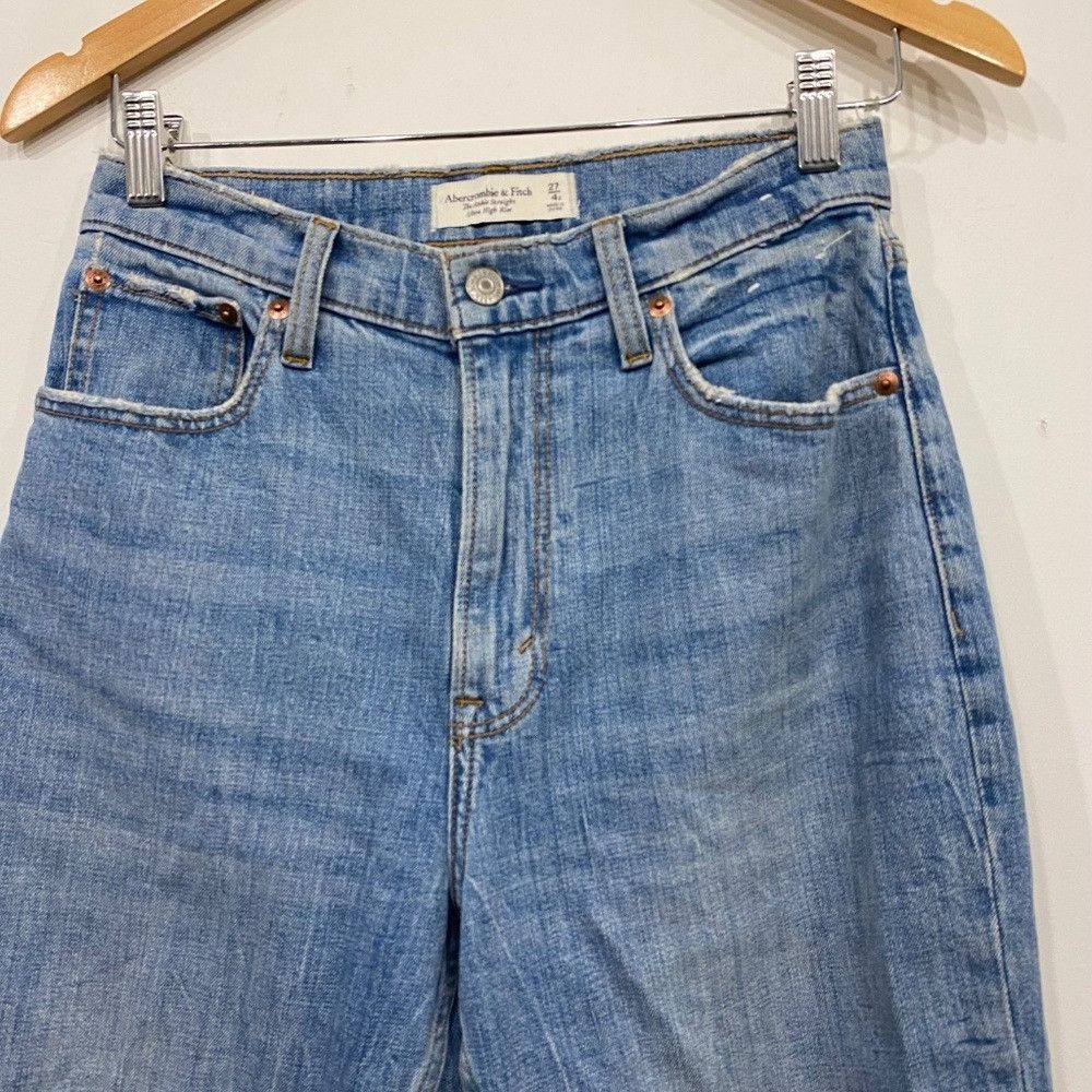 Abercrombie & Fitch Abercrombie The Ankle Straight Ultra High Rise Jeans Size 27 Size 27" / US 4 / IT 40 - 2 Thumbnail