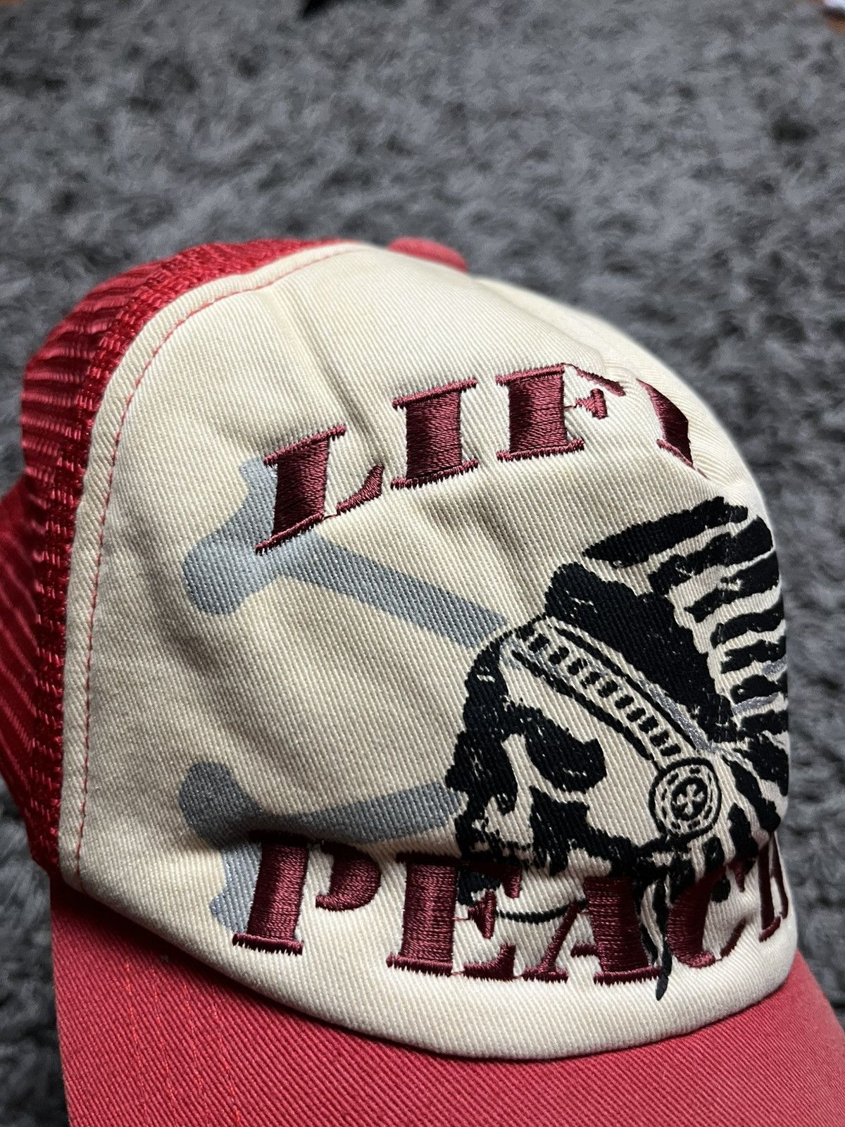 Japanese Brand Japanese Brand "Life Is Peachy" Distressed Trucker Cap Size ONE SIZE - 4 Thumbnail