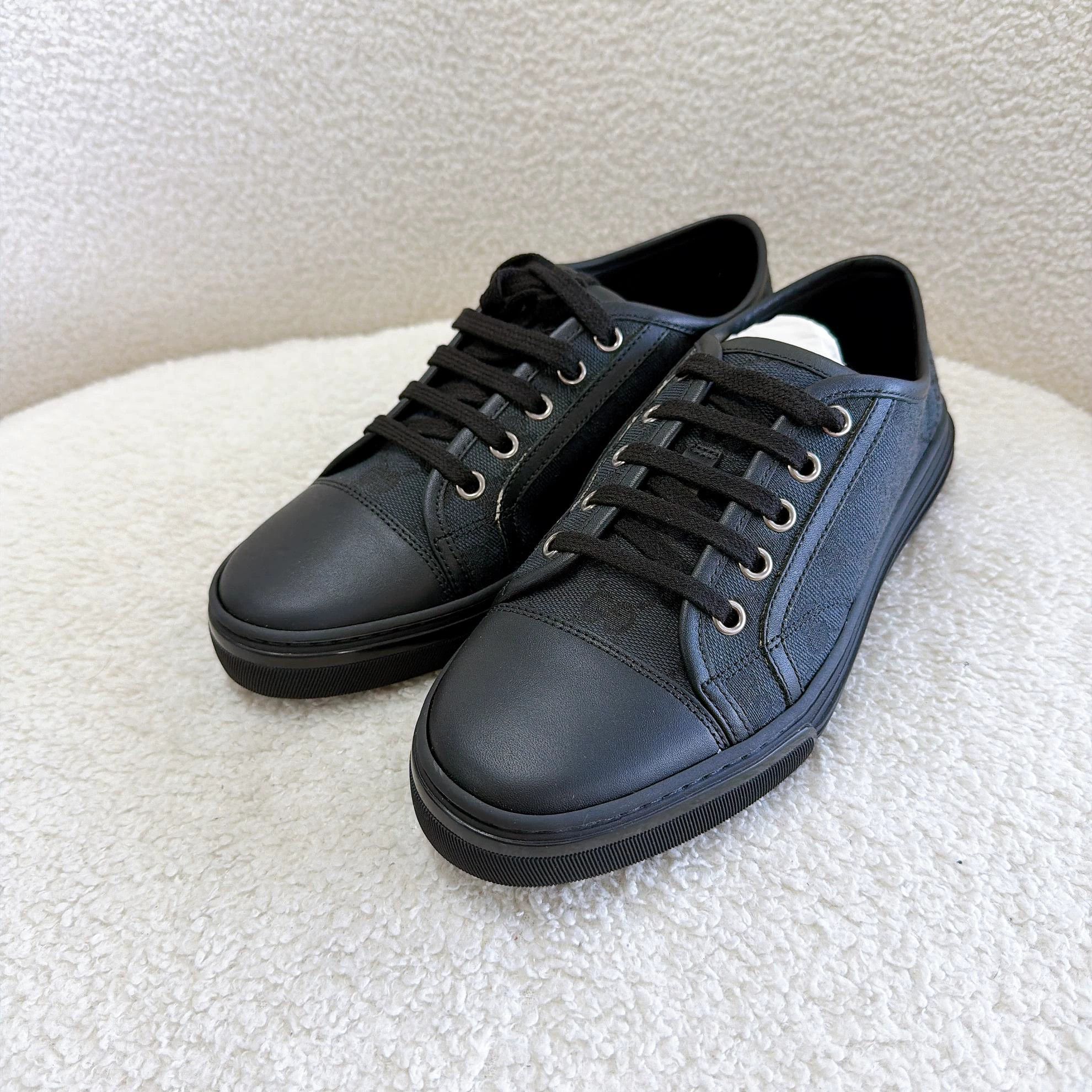 Gucci Gucci Black Canvas All Over Logo Sneaker 37 New Size US 6.5 / IT 36.5 - 5 Thumbnail