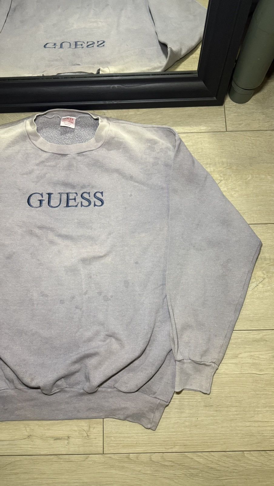 Guess Vintage 1990s Faded Guess SpellOut Embroidered Crewneck Size US M / EU 48-50 / 2 - 3 Thumbnail