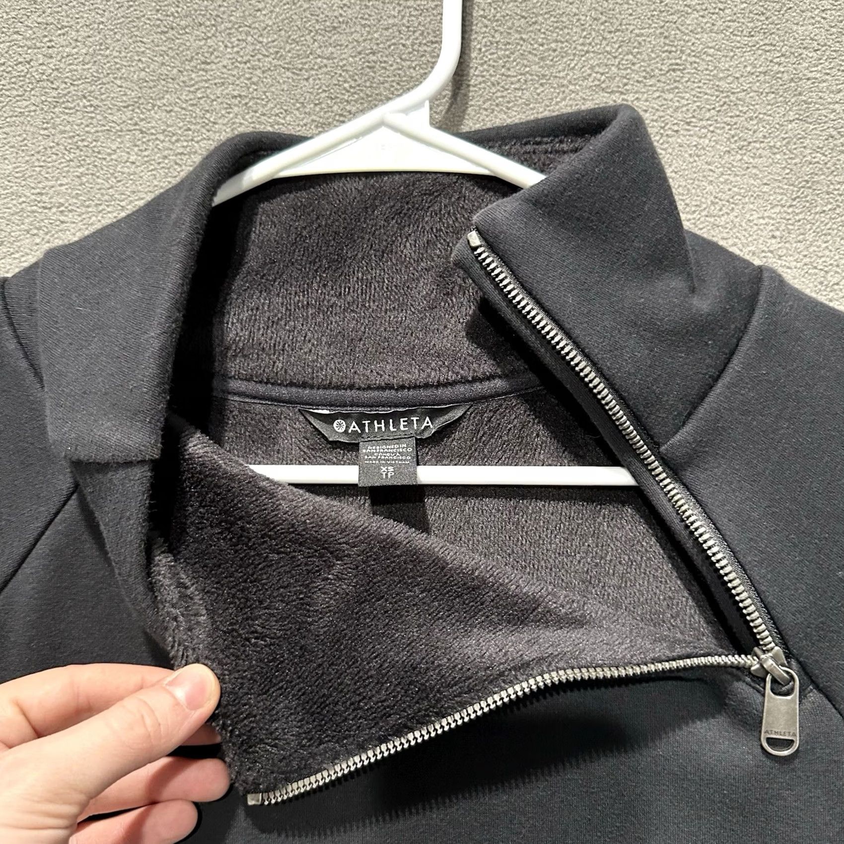 Athleta Athleta Sweatshirt Dress Womens XS Black Fleece Lined Cozy Karma GUC Size XS / US 0-2 / IT 36-38 - 7 Thumbnail