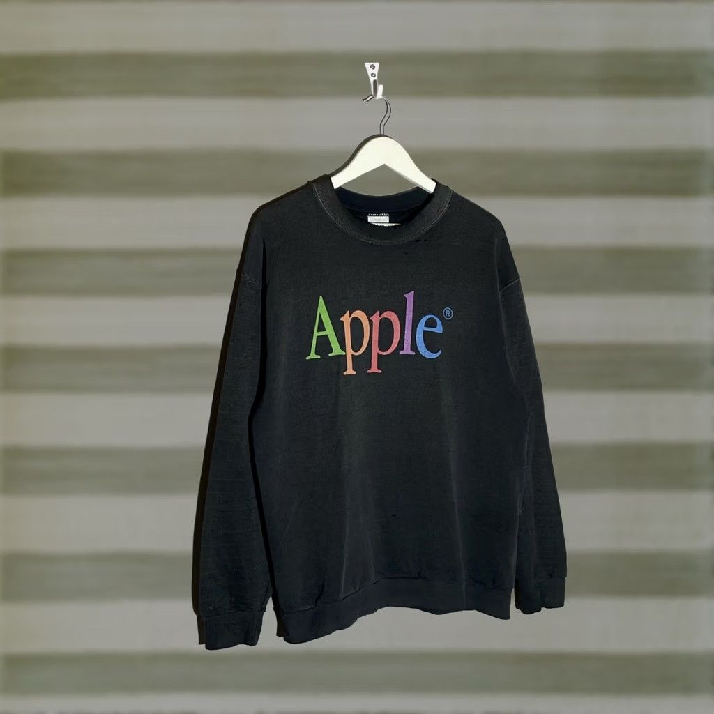 Apple VINTAGE Apple Rainbow Spellout Logo Distressed Macintosh Sweatshirt Y2K Size US L / EU 52-54 / 3 - 1 Thumbnail