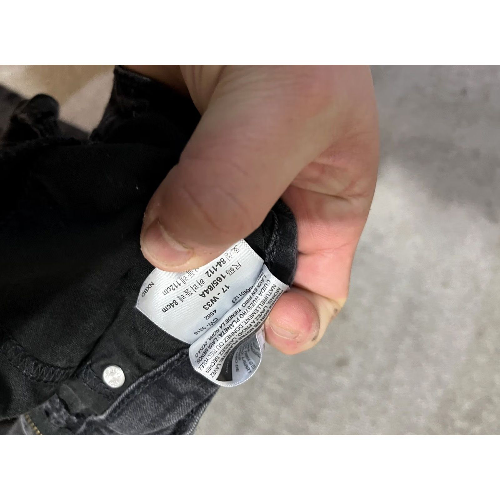 Denizen Denizen Levis Womens Crop Denim Capris Black Size 17 Low-Rise Slim-Leg Size ONE SIZE - 6 Thumbnail