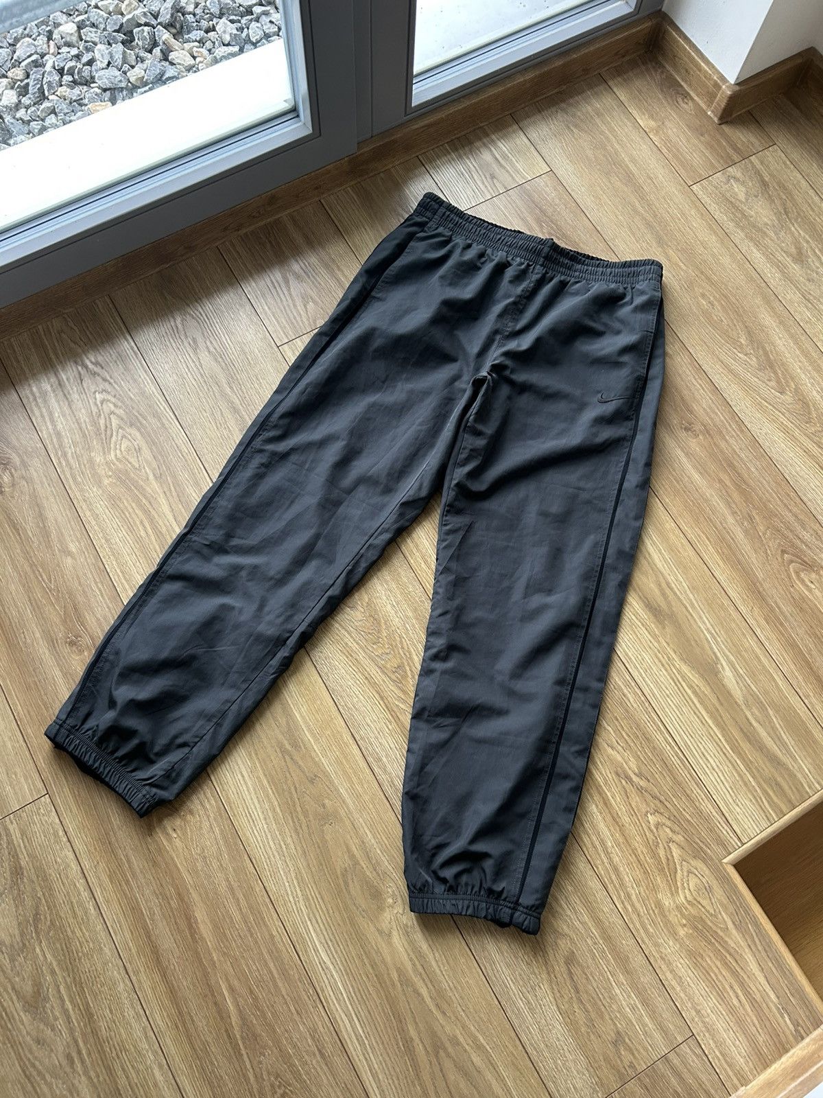 Nike Vintage y2k nike track pants nylon pants Size US 34 / EU 50 - 1 Thumbnail
