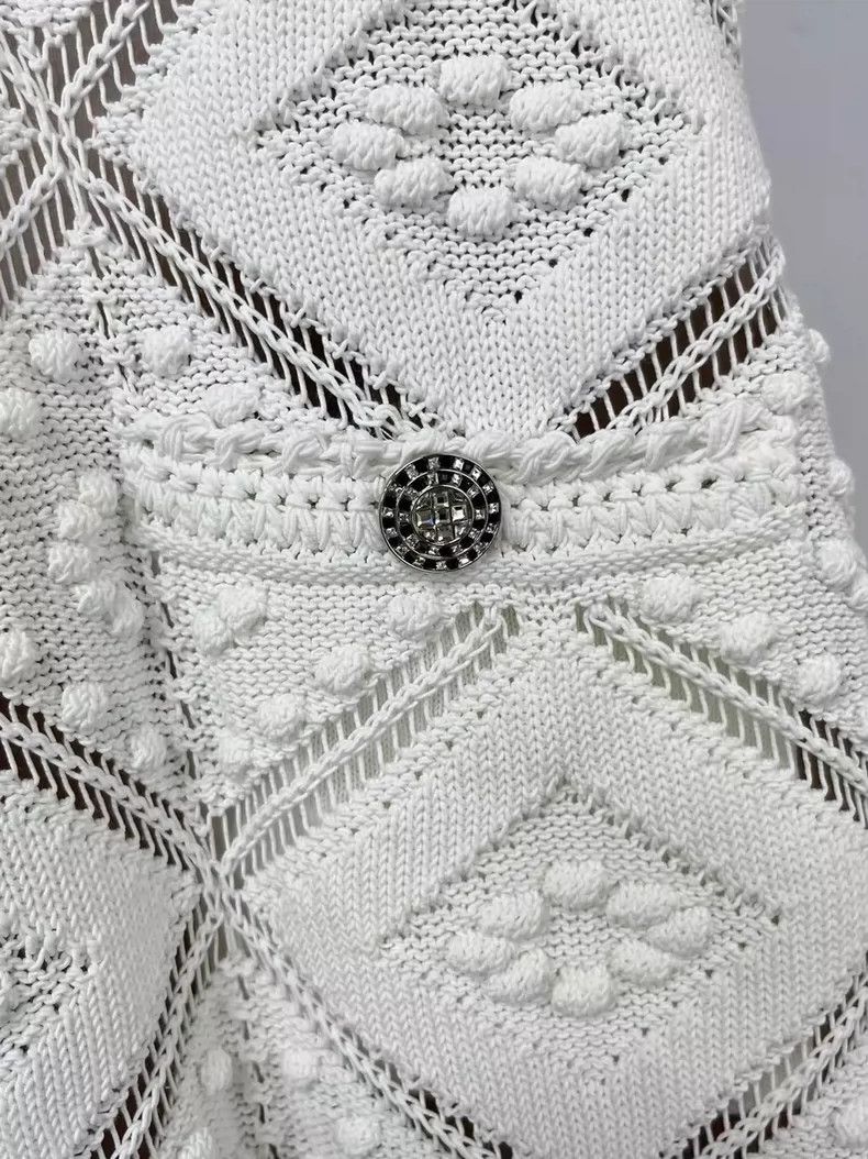 Chanel Chanel 23C white hollow strap dress Size XS / US 0-2 / IT 36-38 - 3 Thumbnail