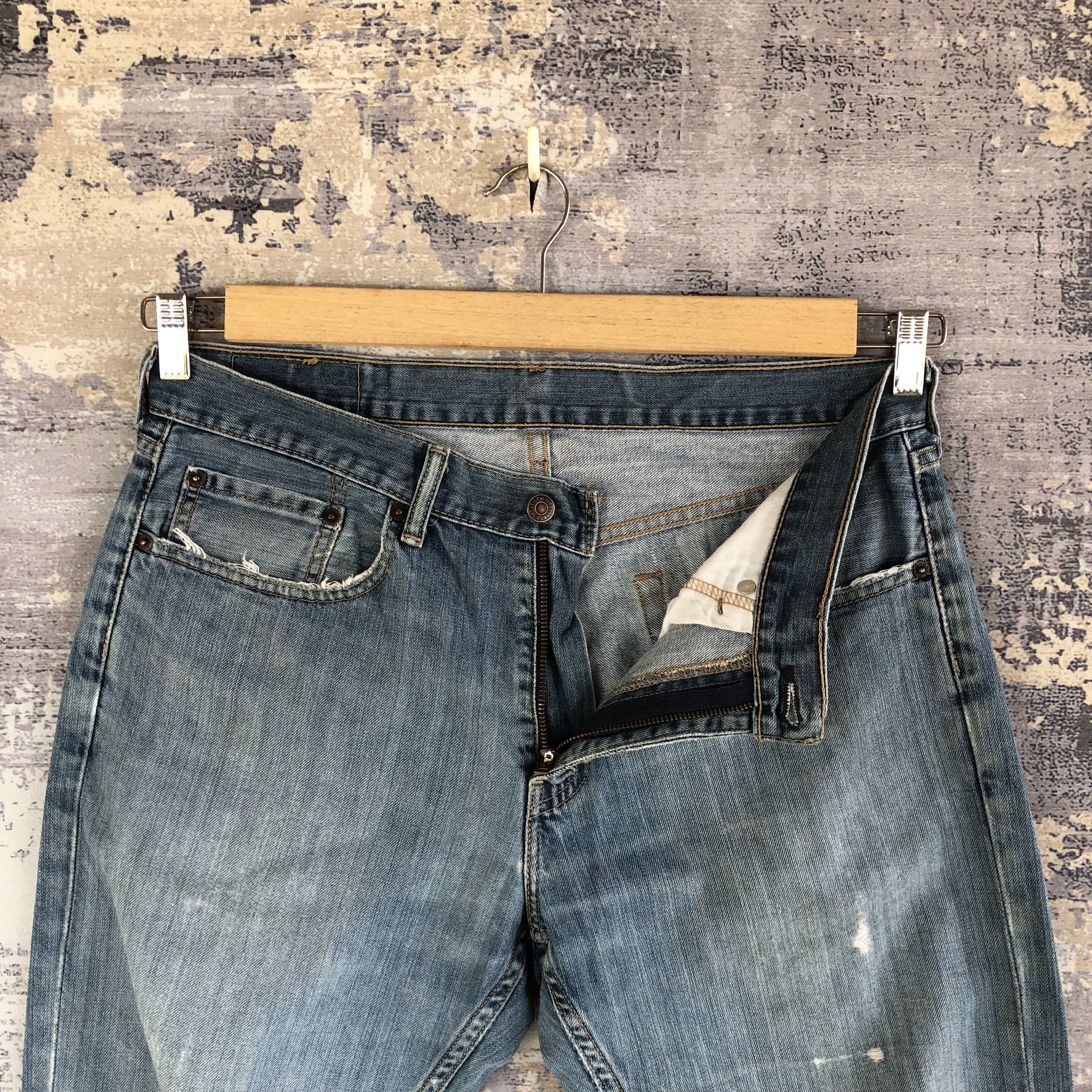 Levi's Vintage Levis 559 Baggy Jeans Levi's Distressed Faded Denim Size US 34 / EU 50 - 6 Thumbnail