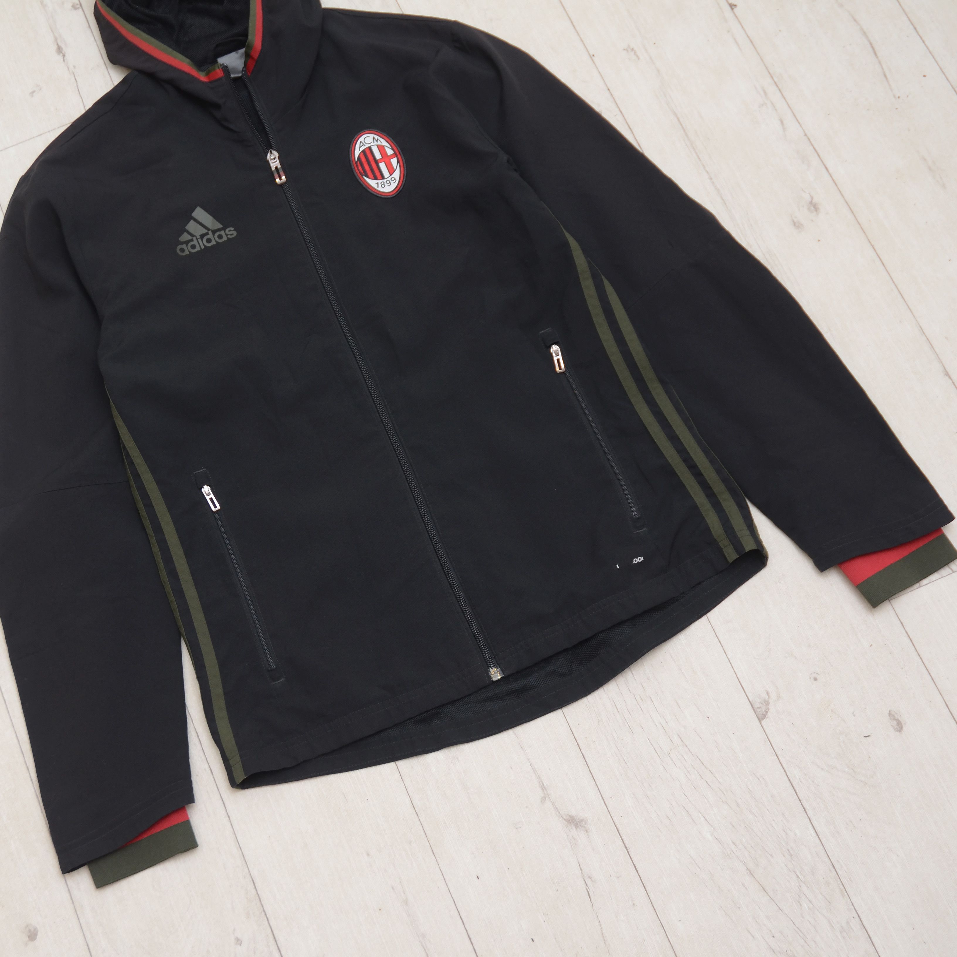 Adidas AC Milan Anthem Jacket 2016 Z.N.E Adidas Football Italy Zip Size US S / EU 44-46 / 1 - 3 Thumbnail