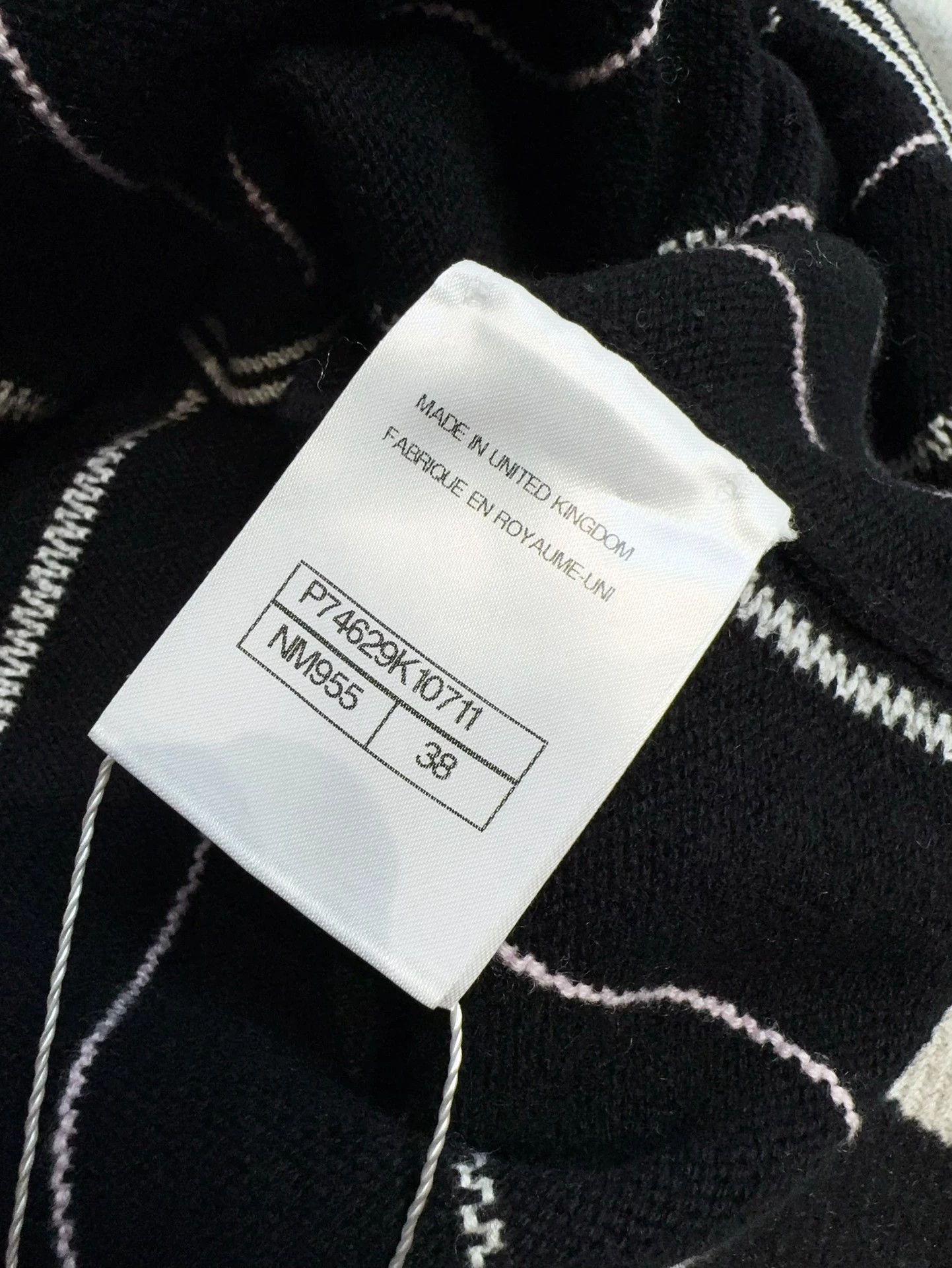 Chanel Chanel 23P Black Vertical Stripe Knit Camisole 38 Size S / US 4 / IT 40 - 6 Thumbnail