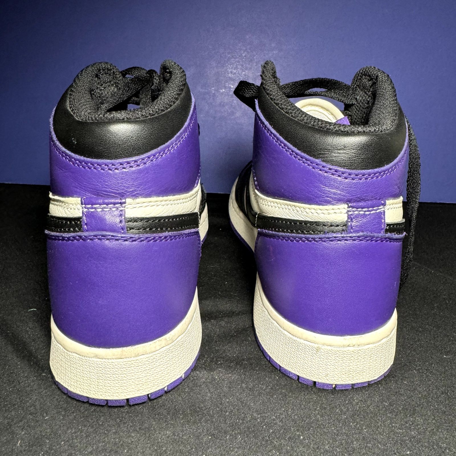 Jordan Brand × Nike Size 6.5 - Nike Air Jordan 1 Retro High OG GS Court Purple Size US 6.5 / EU 39-40 - 5 Thumbnail